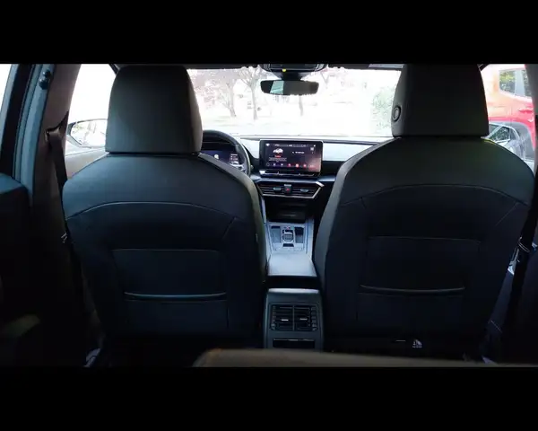 Cupra Formentor view 13