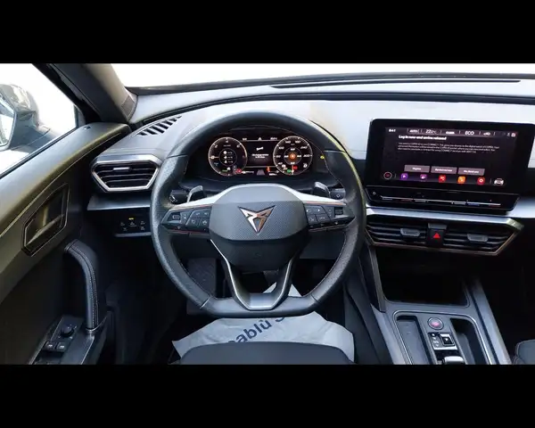 Cupra Formentor view 10