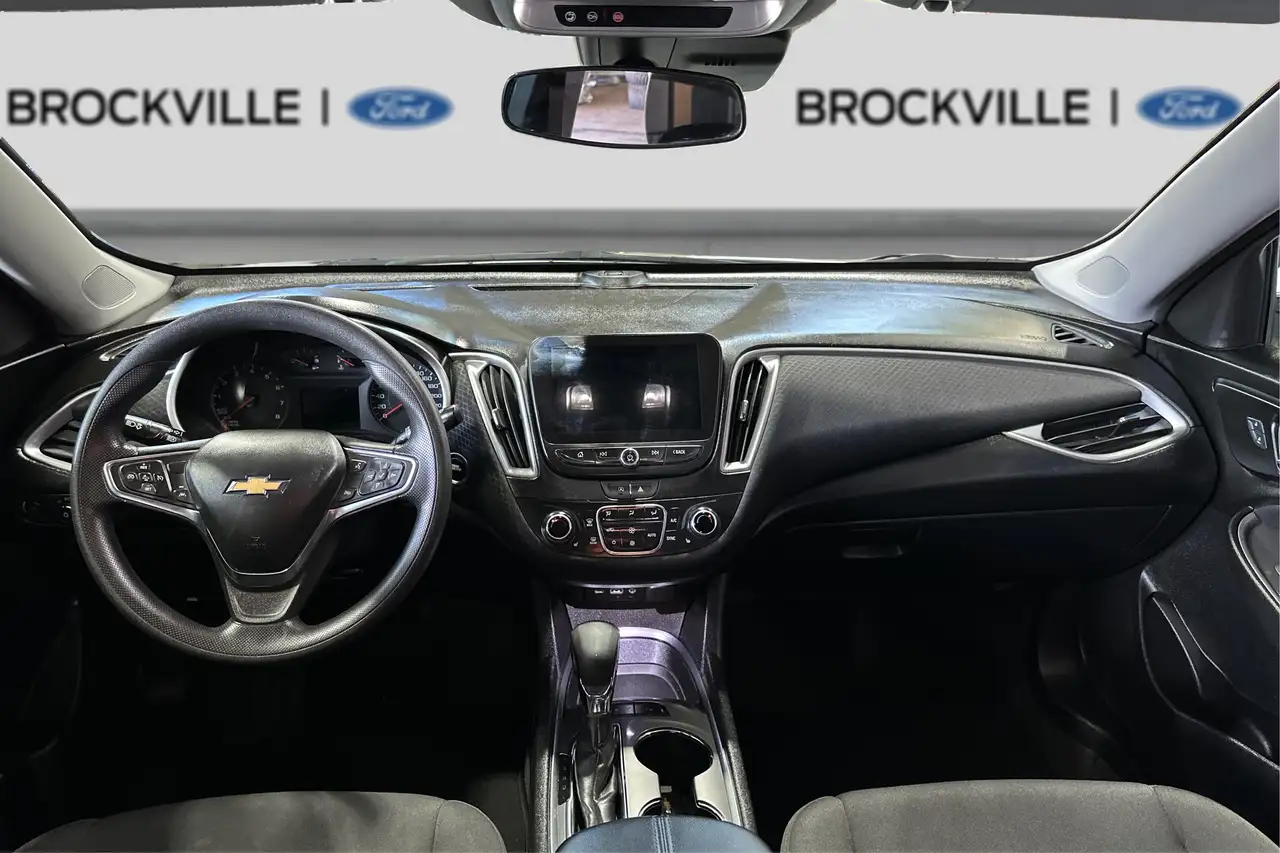 Chevrolet Malibu photo Chevrolet Malibu