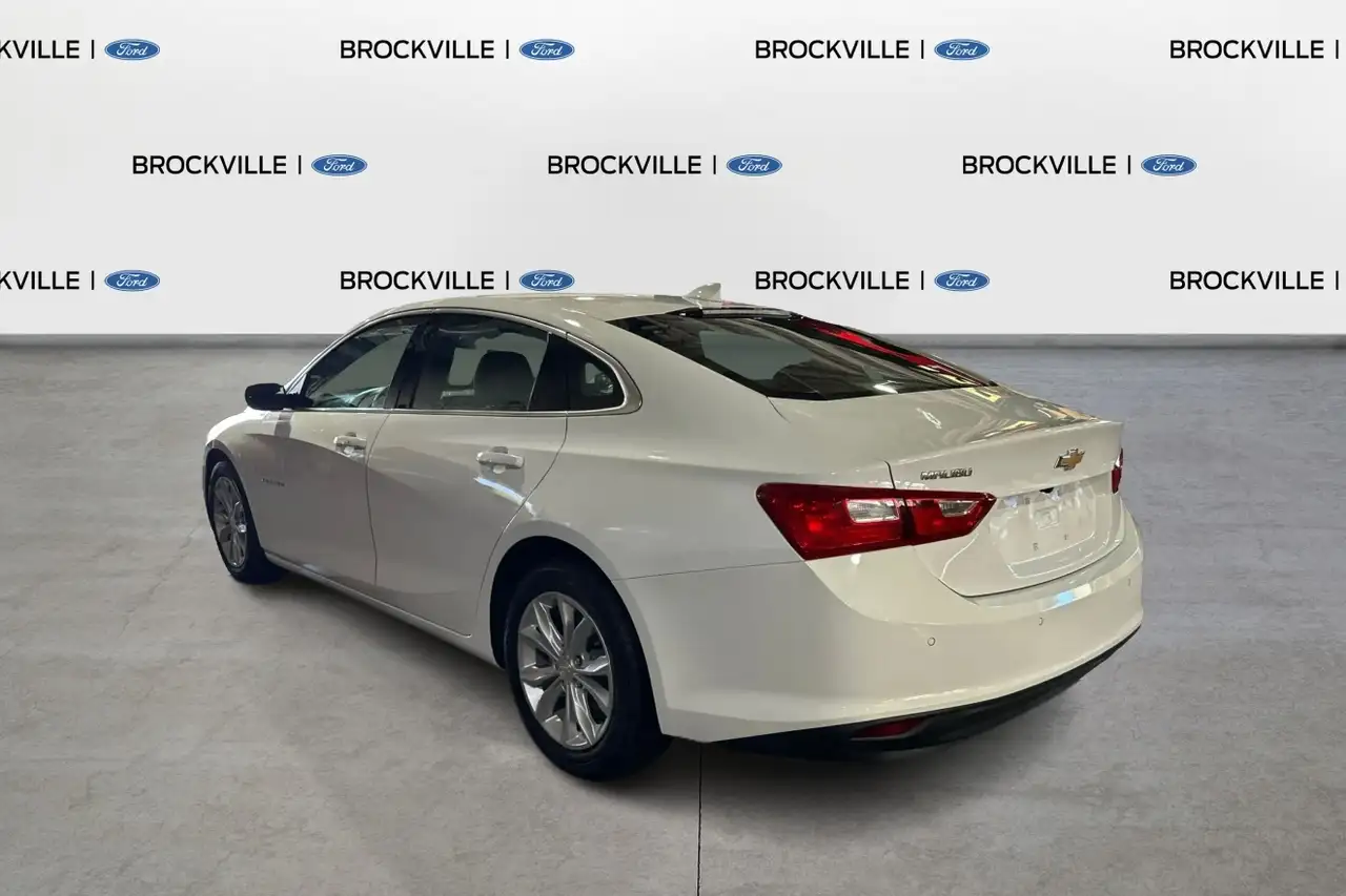 Chevrolet Malibu photo Chevrolet Malibu