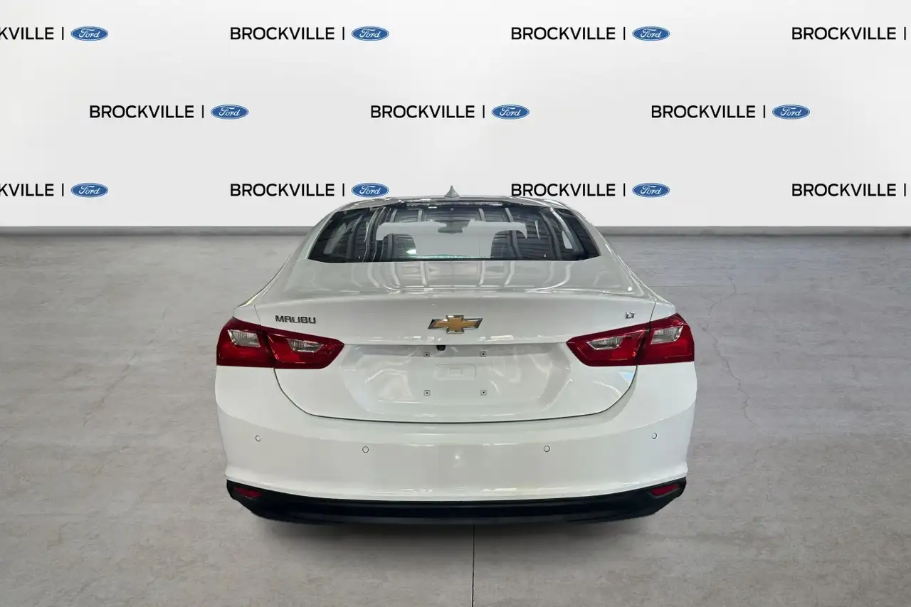 Chevrolet Malibu photo Chevrolet Malibu