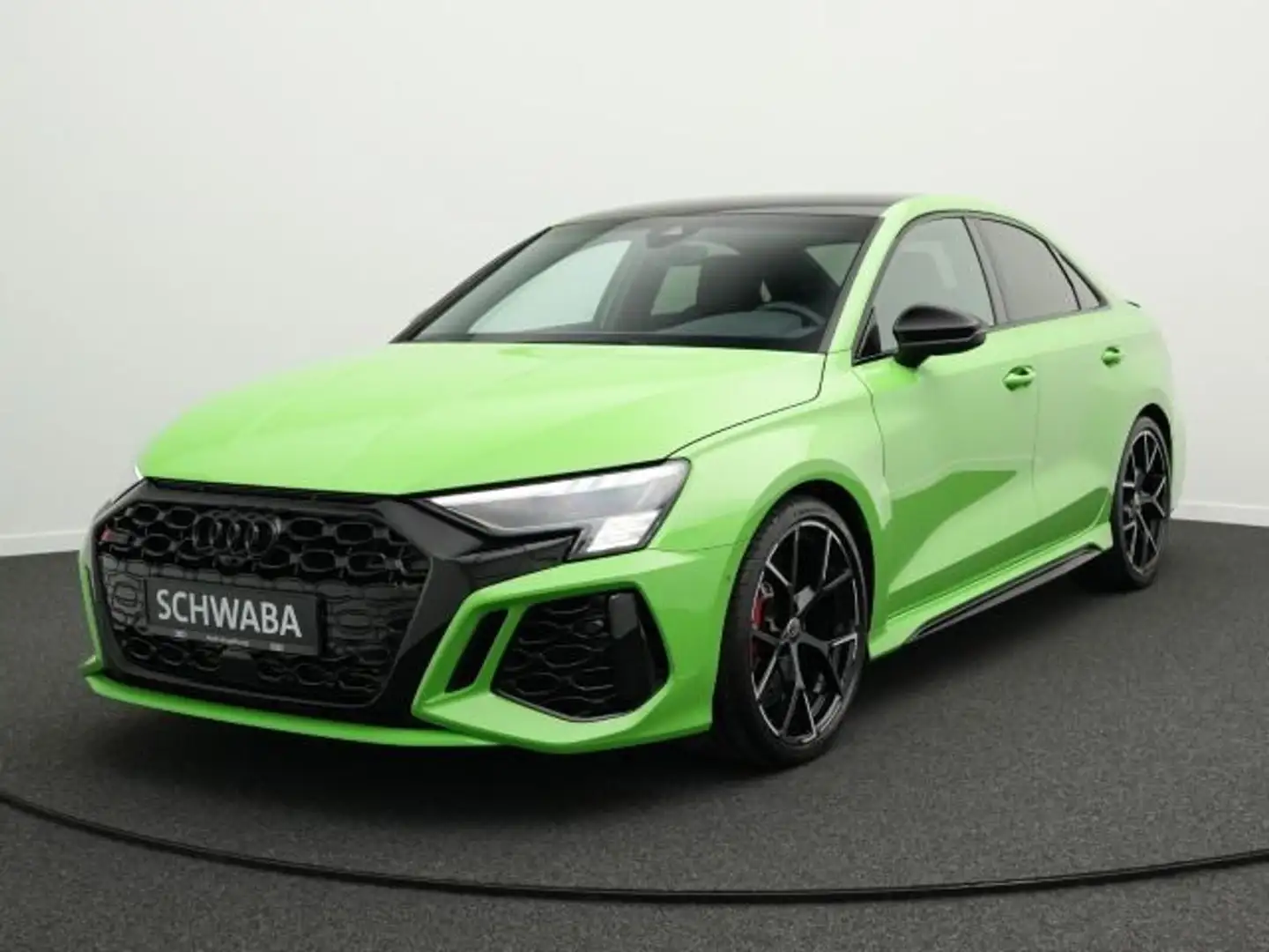 Audi RS3 quattro S tronic *ACC*MATRIX*19'' Grün - 2