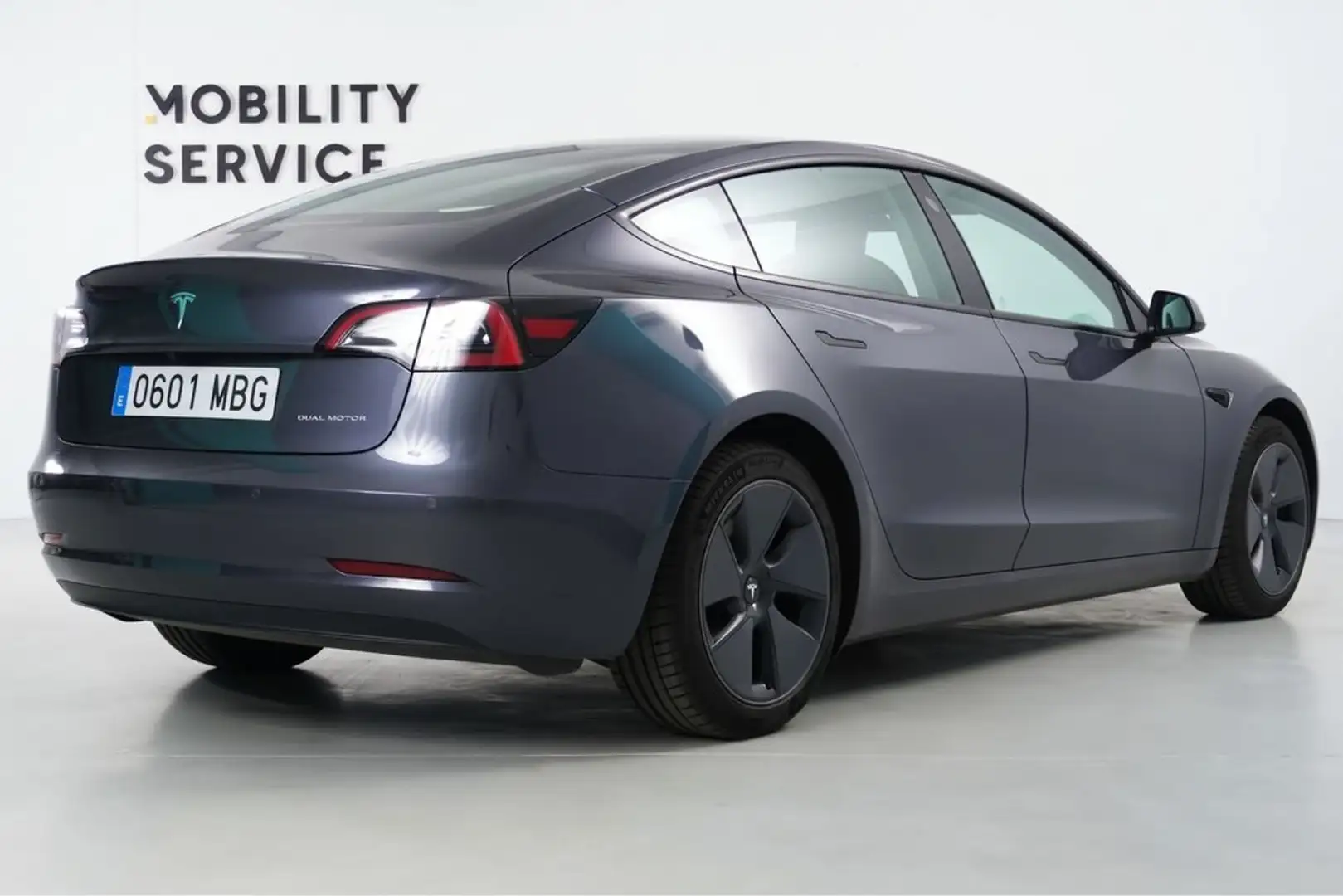 Tesla Model 3 Gran Autonomía AWD Gris - 2