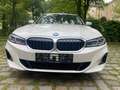 BMW 330 e xDrive  Touring  Facelift,  UVB: 72.538.- Wit - thumbnail 2