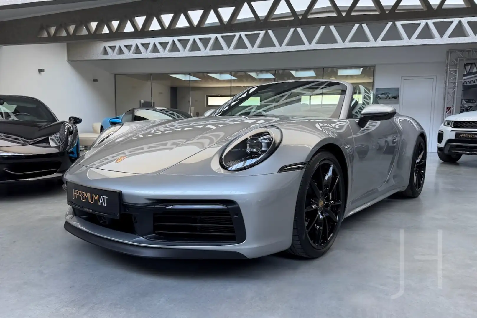 Porsche 992 911 Carrera 4S Cabrio Argent - 2