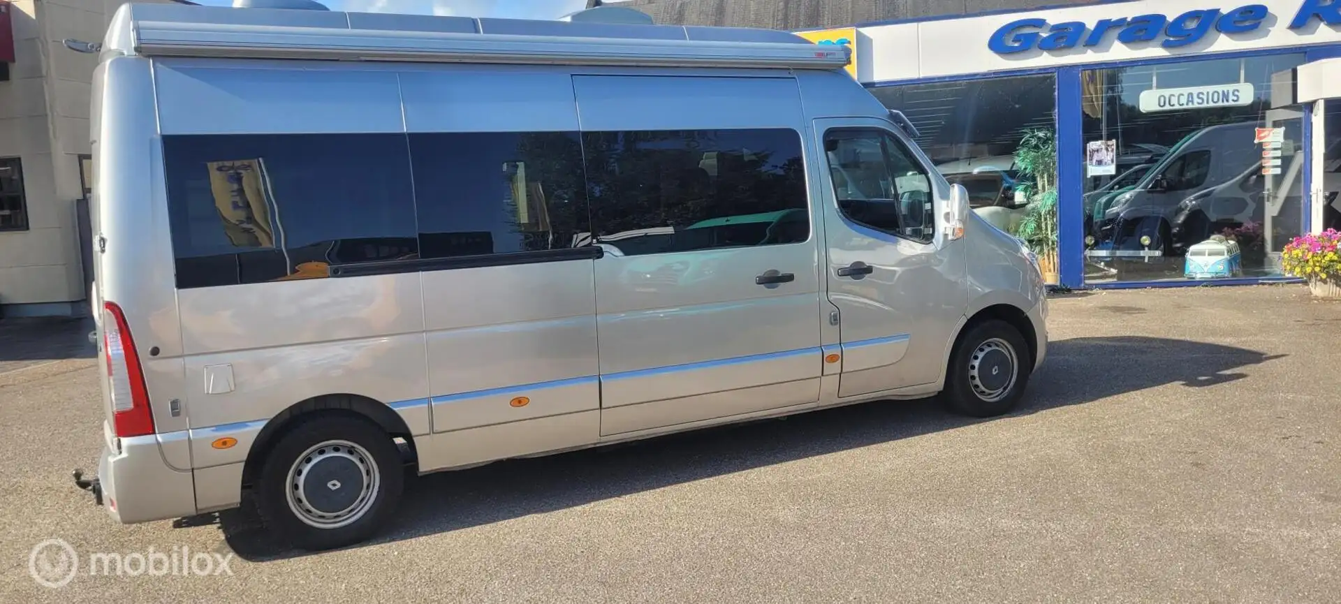 Renault Master Camper 104.000 km 2,3 DCI Argent - 2