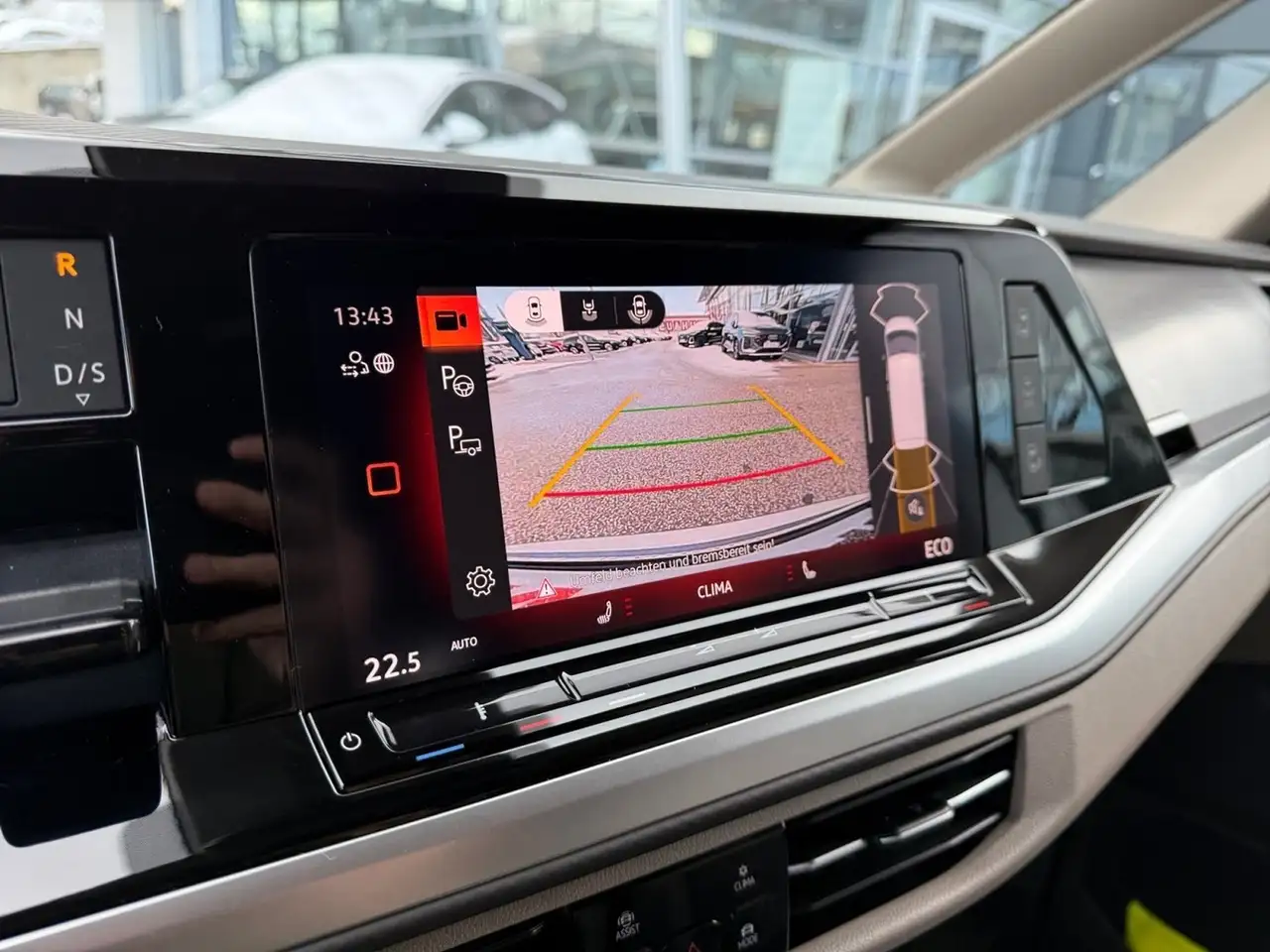 Volkswagen T7 Multivan VW T7 Multivan Edition ÜH eHybrid 180 kW 4M 14