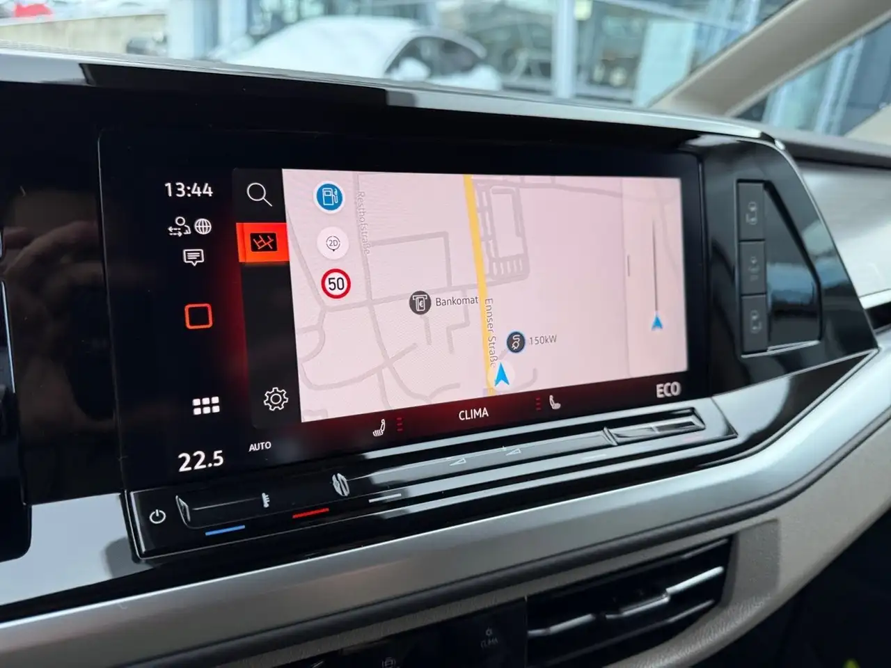 Volkswagen T7 Multivan VW T7 Multivan Edition ÜH eHybrid 180 kW 4M 13