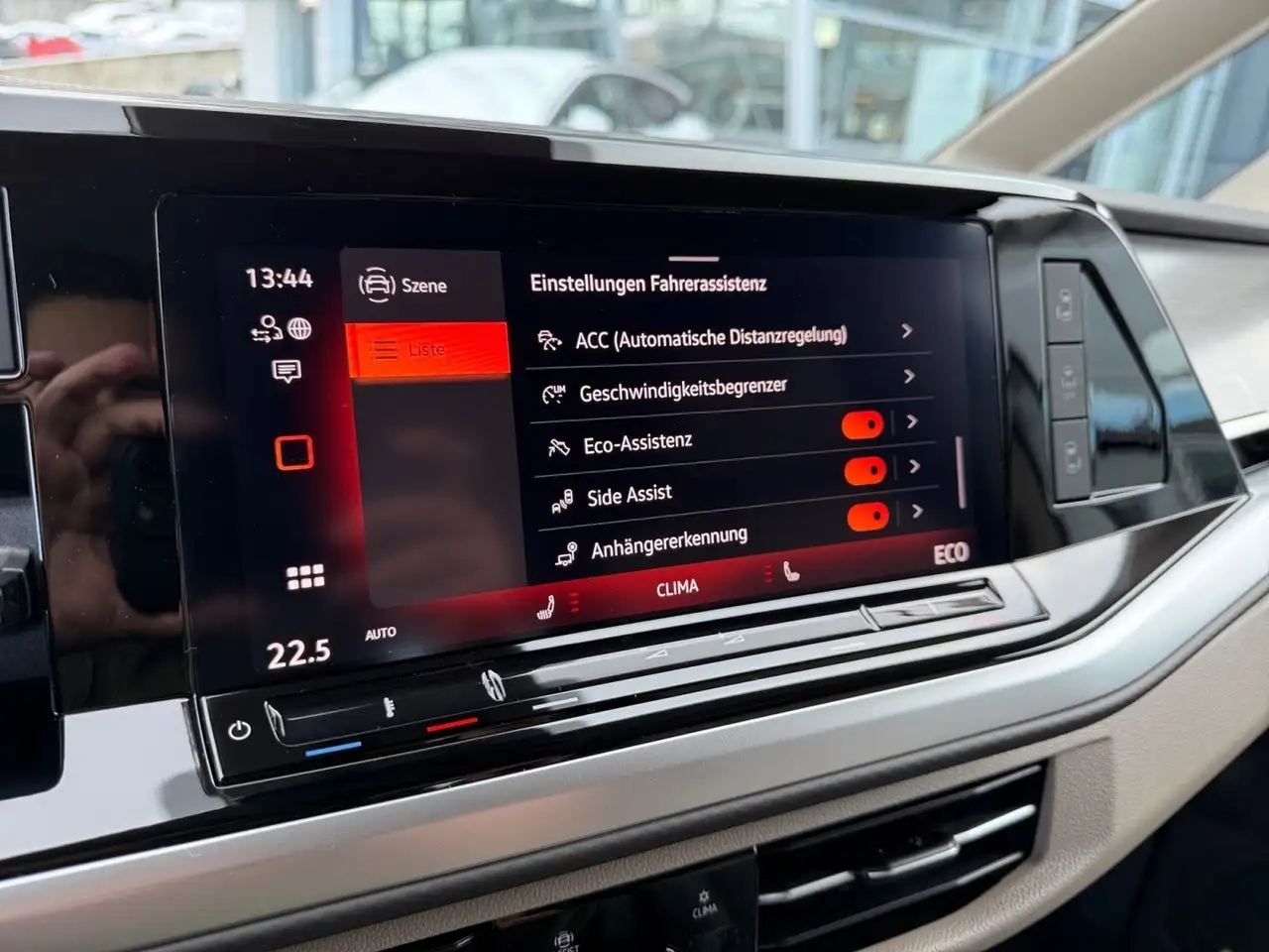 Volkswagen T7 Multivan VW T7 Multivan Edition ÜH eHybrid 180 kW 4M 11