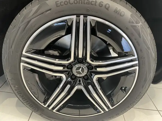 Mercedes-Benz GLC 300 de 4MATIC AMG LINE Ansicht 24