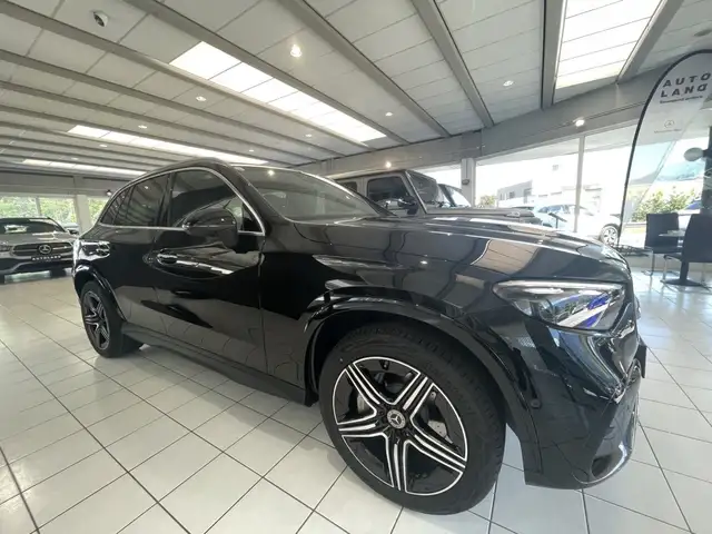 Mercedes-Benz GLC 300 de 4MATIC AMG LINE Ansicht 8