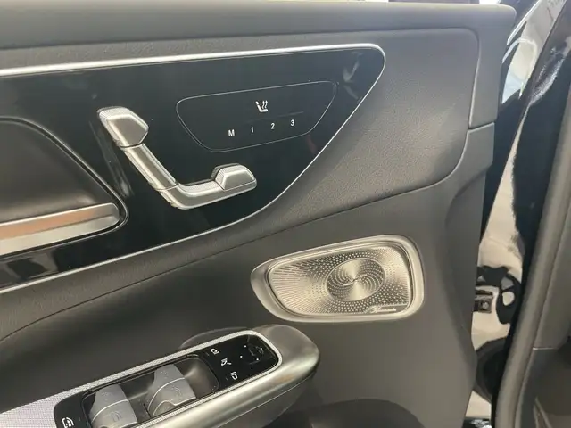 Mercedes-Benz GLC 300 de 4MATIC AMG LINE Ansicht 19