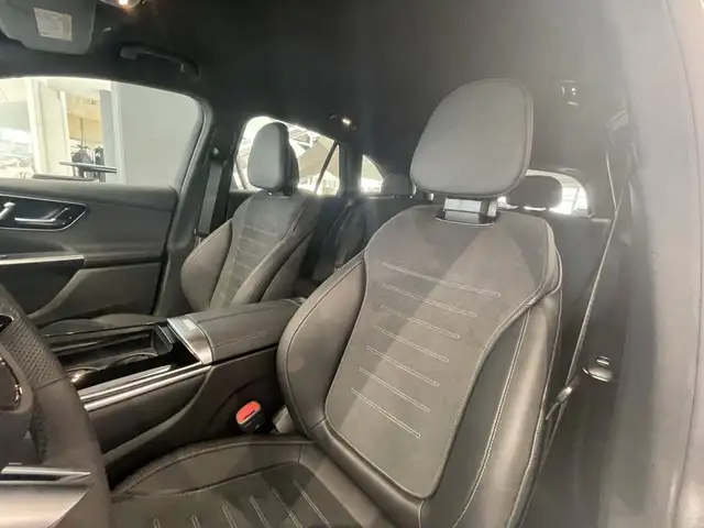 Mercedes-Benz GLC 300 de 4MATIC AMG LINE Ansicht 11