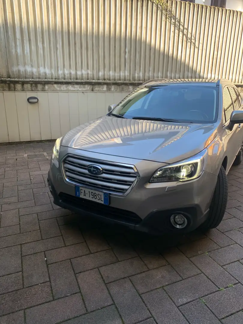 Subaru OUTBACK 2.5i S Unlimited lineartronic Beige - 1