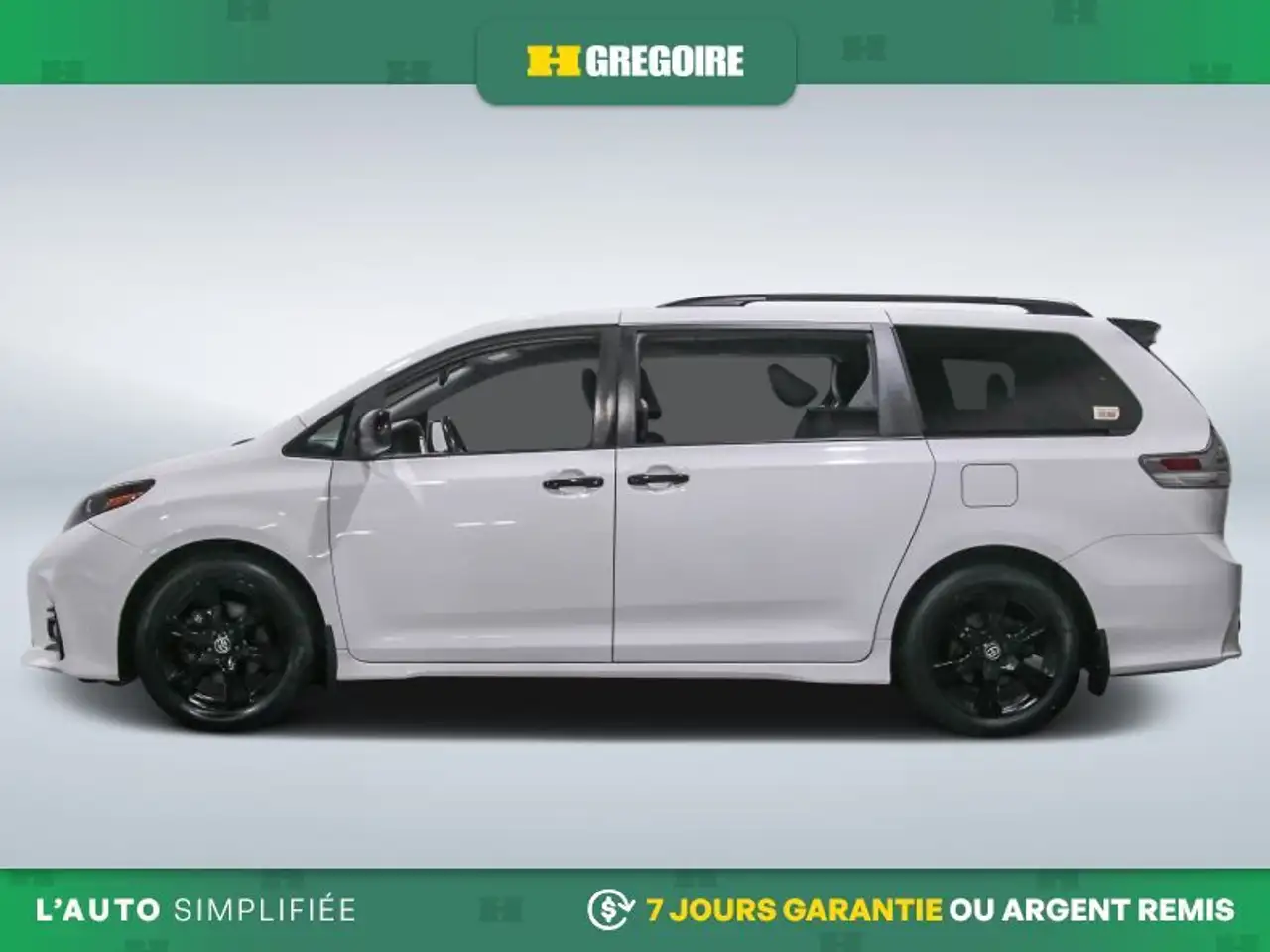 Toyota Sienna снимка Toyota Sienna
