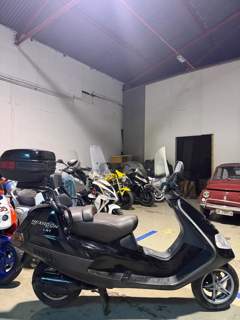 Piaggio Hexagon 180 Nero - 2