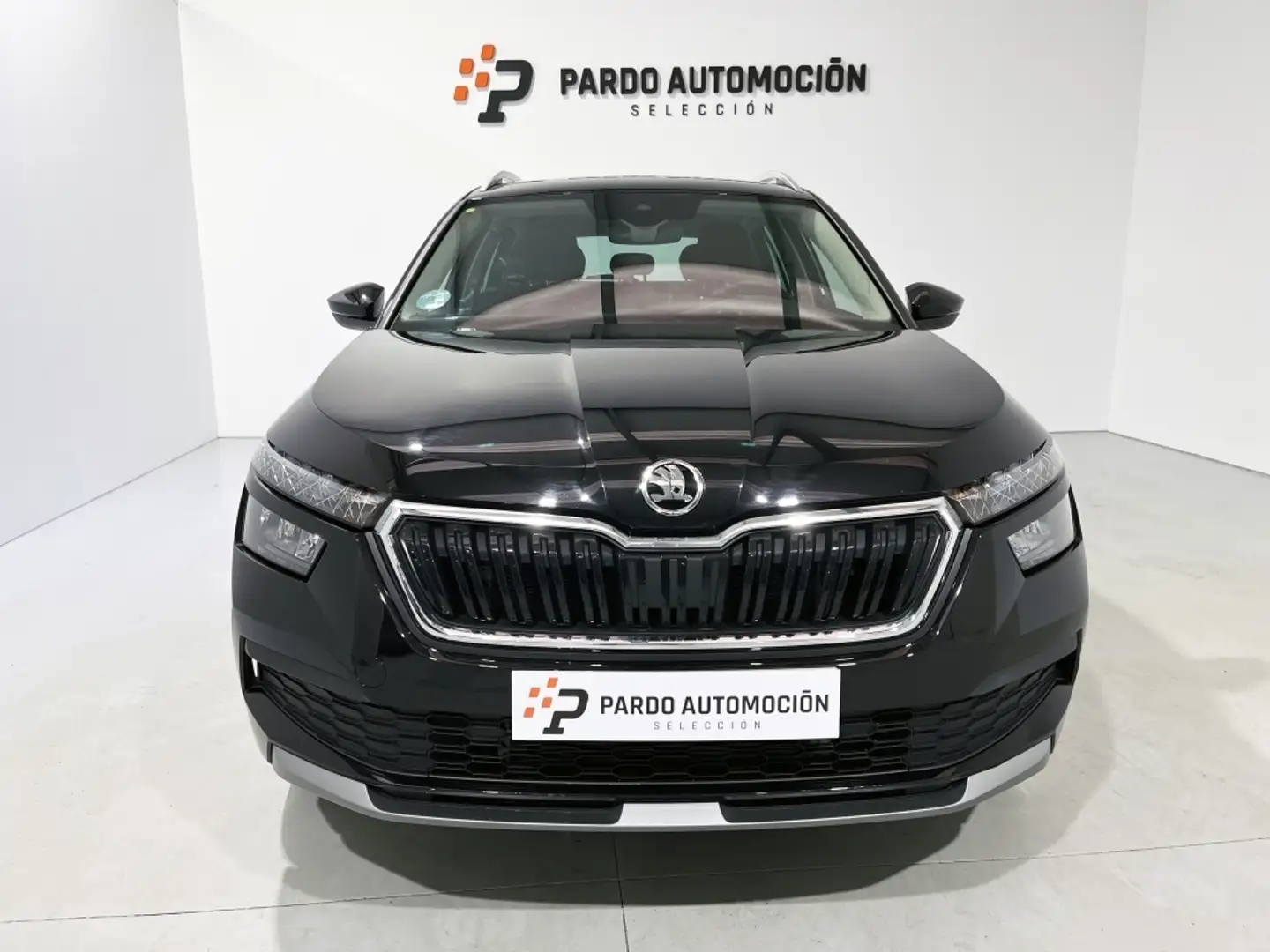 Skoda Kamiq 1.5 TSI Ambition DSG Negro - 2