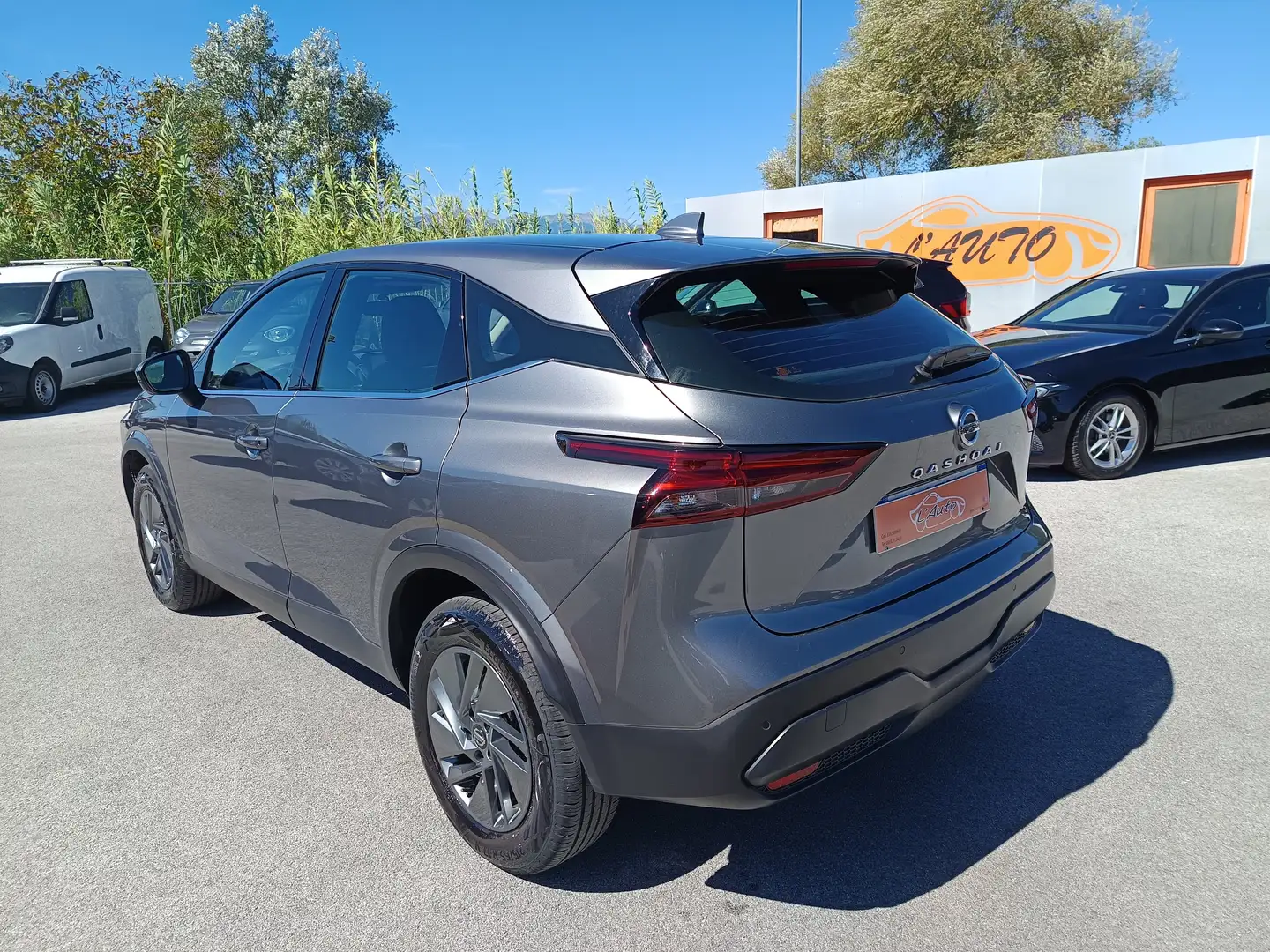 Nissan Qashqai 1.3 mhev Business 2wd 158cv xtronic Grigio - 2