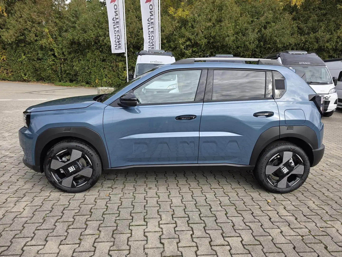 Fiat Grande Panda Gande Panda LA PRIMA Hybrid 1.2 eDCT | Sofort | Blauw - 2