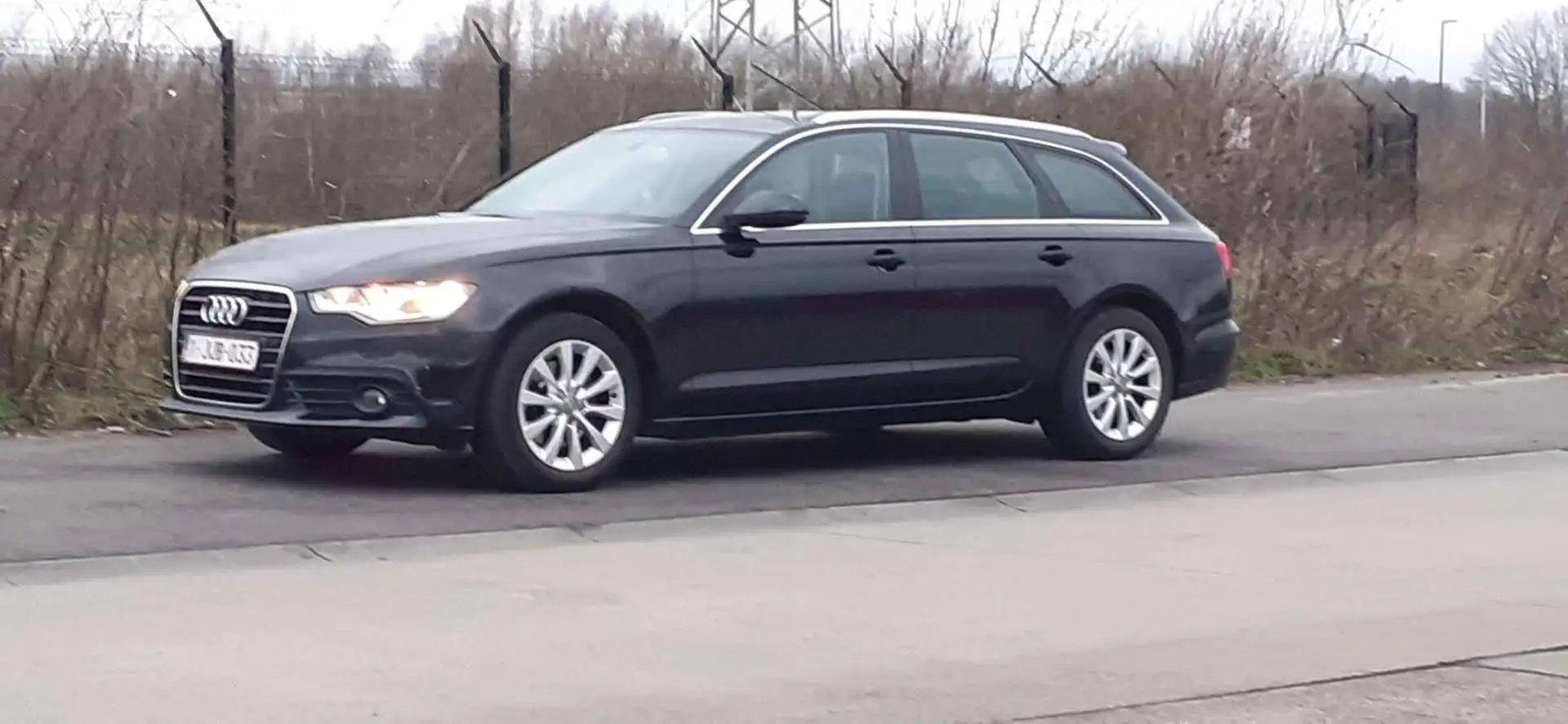 Audi A6 A6 Avant 2.0 TDi Noir - 2