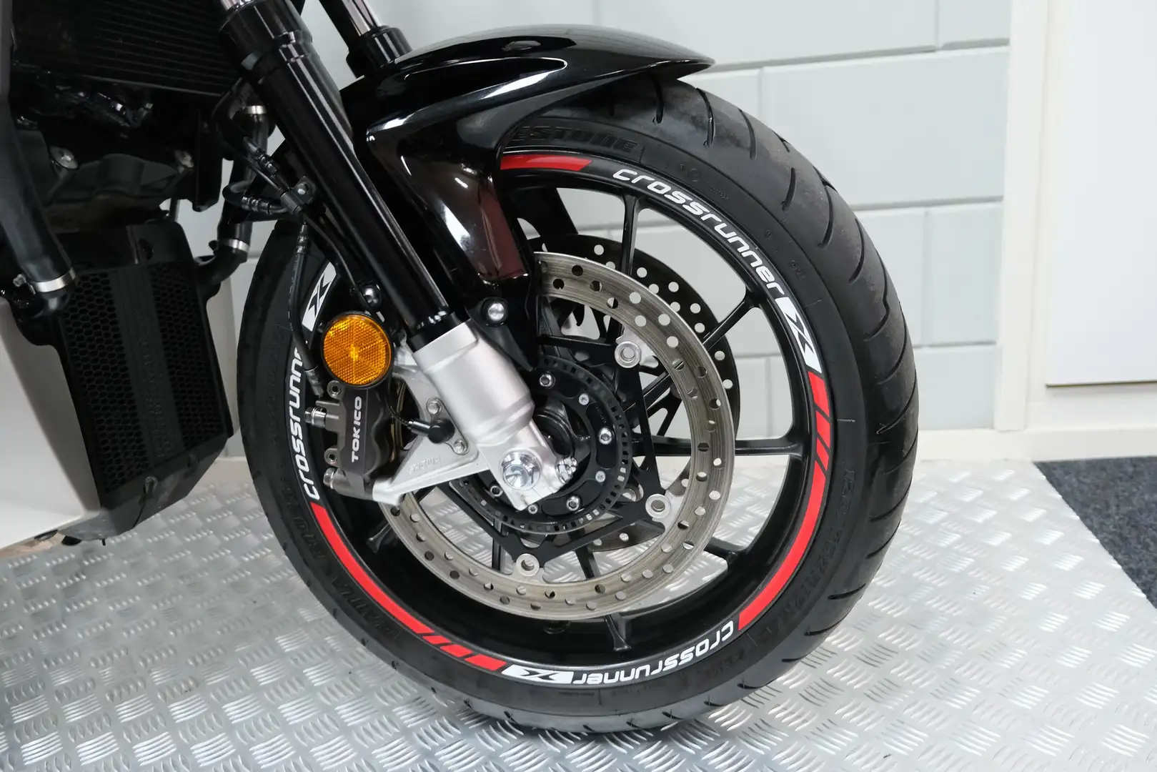 Honda VFR 800 X Crossrunner C-ABS Bílá - 2