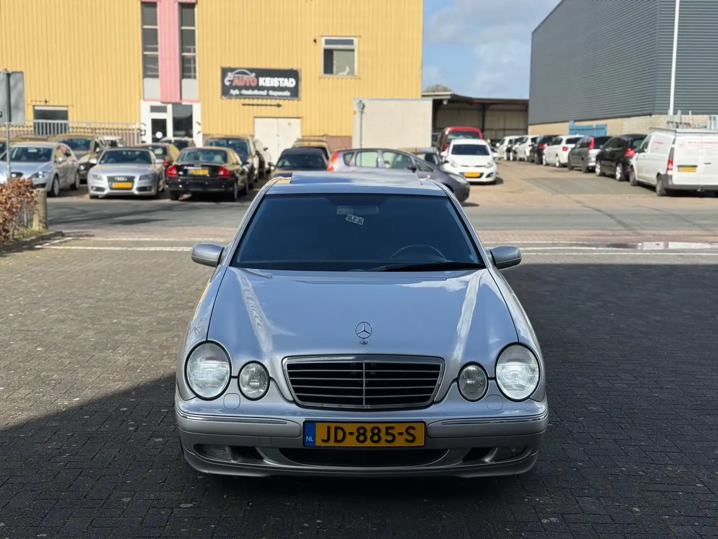 Mercedes-Benz E 240 AVANTGARDE SCHUIFDAK/XENON/LEDER! VELE OPTIES! Gris - 2