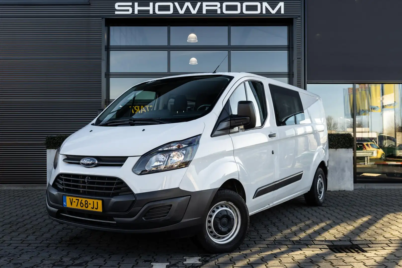 Ford Transit Custom 290 2.0 TDCI L2H1 Dubbel Cabine, 6-pers, 1e Eigena - 2