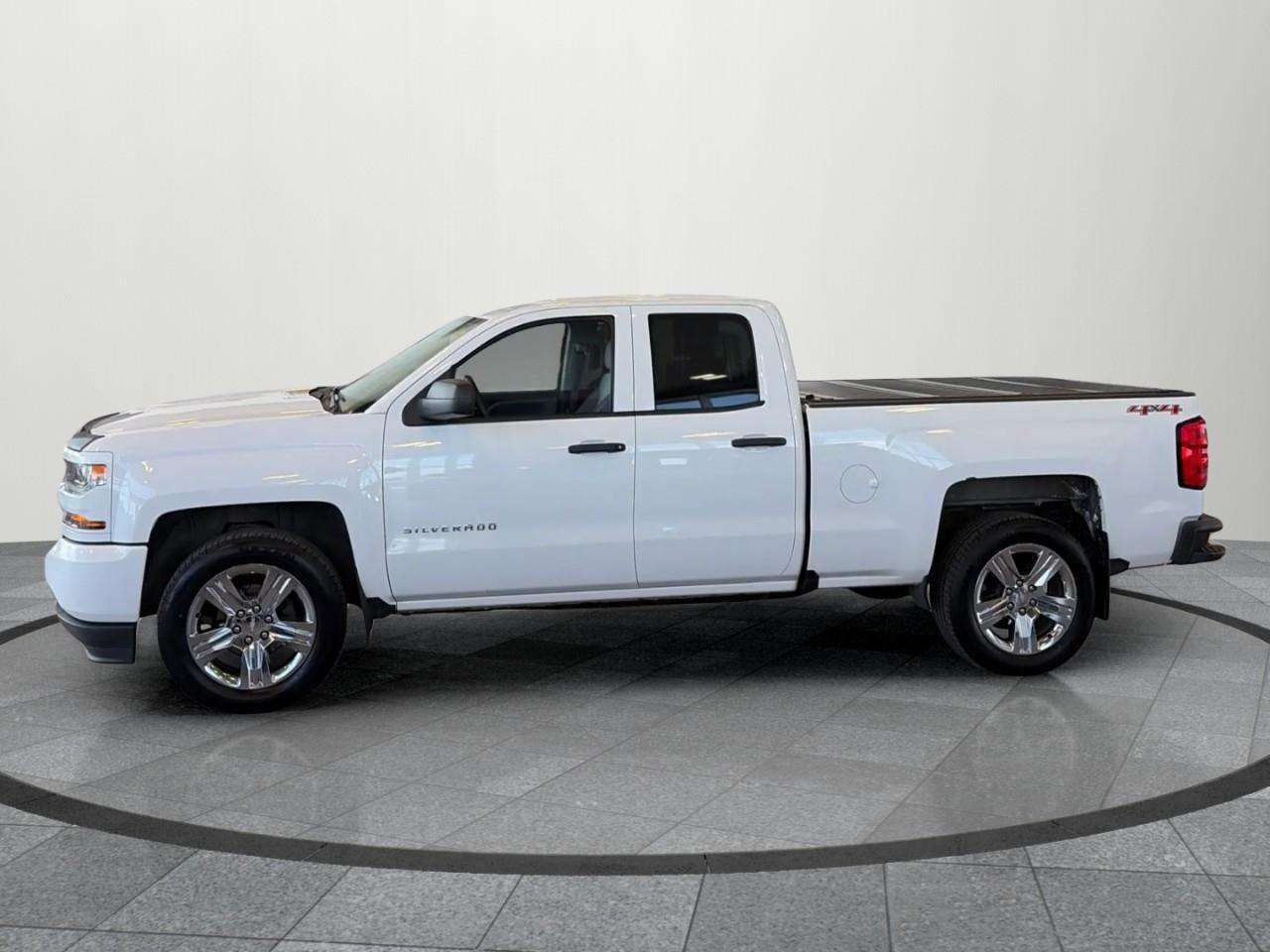 2017 Chevrolet Silverado 1500 Silverado Custom — снимка 1