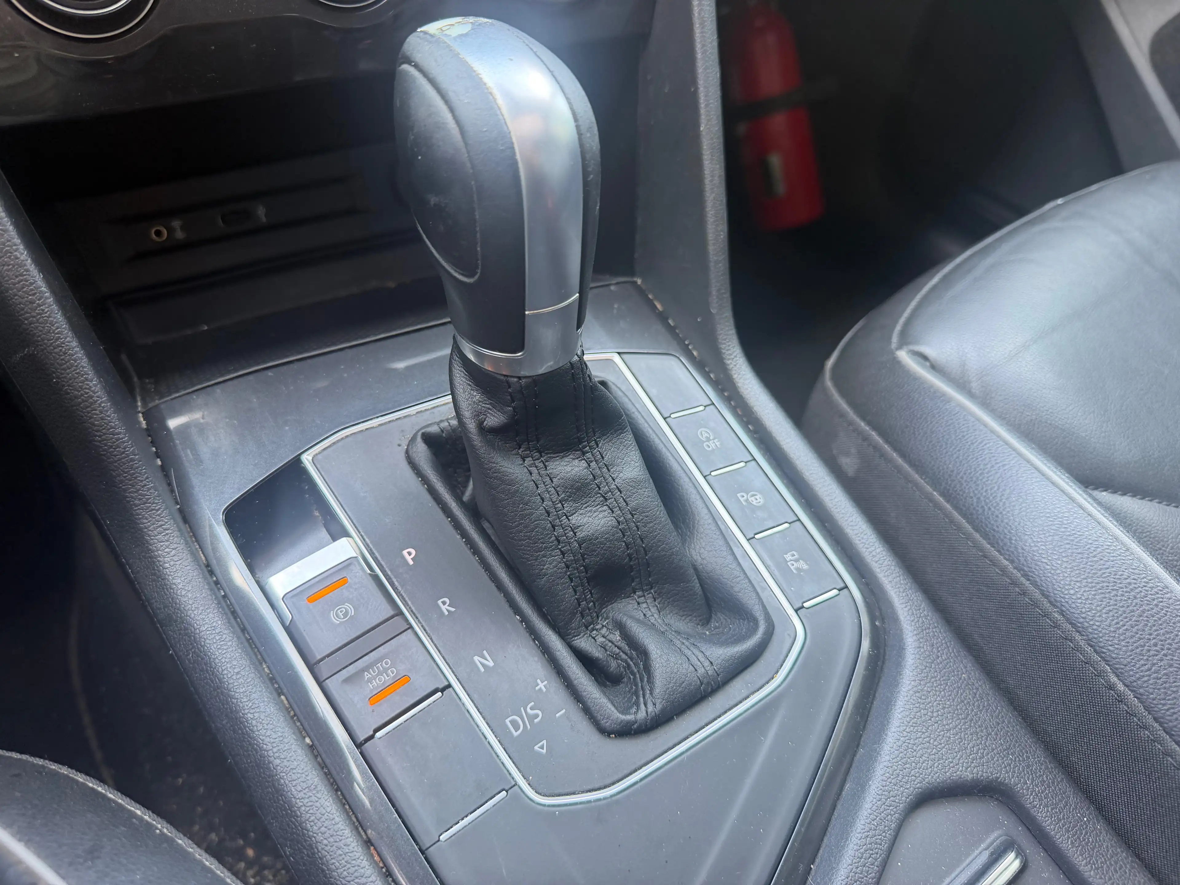 Volkswagen Tiguan Tiguan 2.0 TDi SCR Highline BMT DSG — photo 13