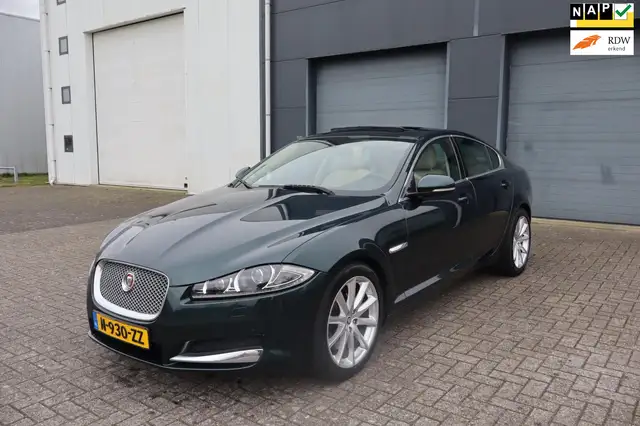 Jaguar XF 3.0 V6 Aut/Dealer onderhouden!!Schuifdak
