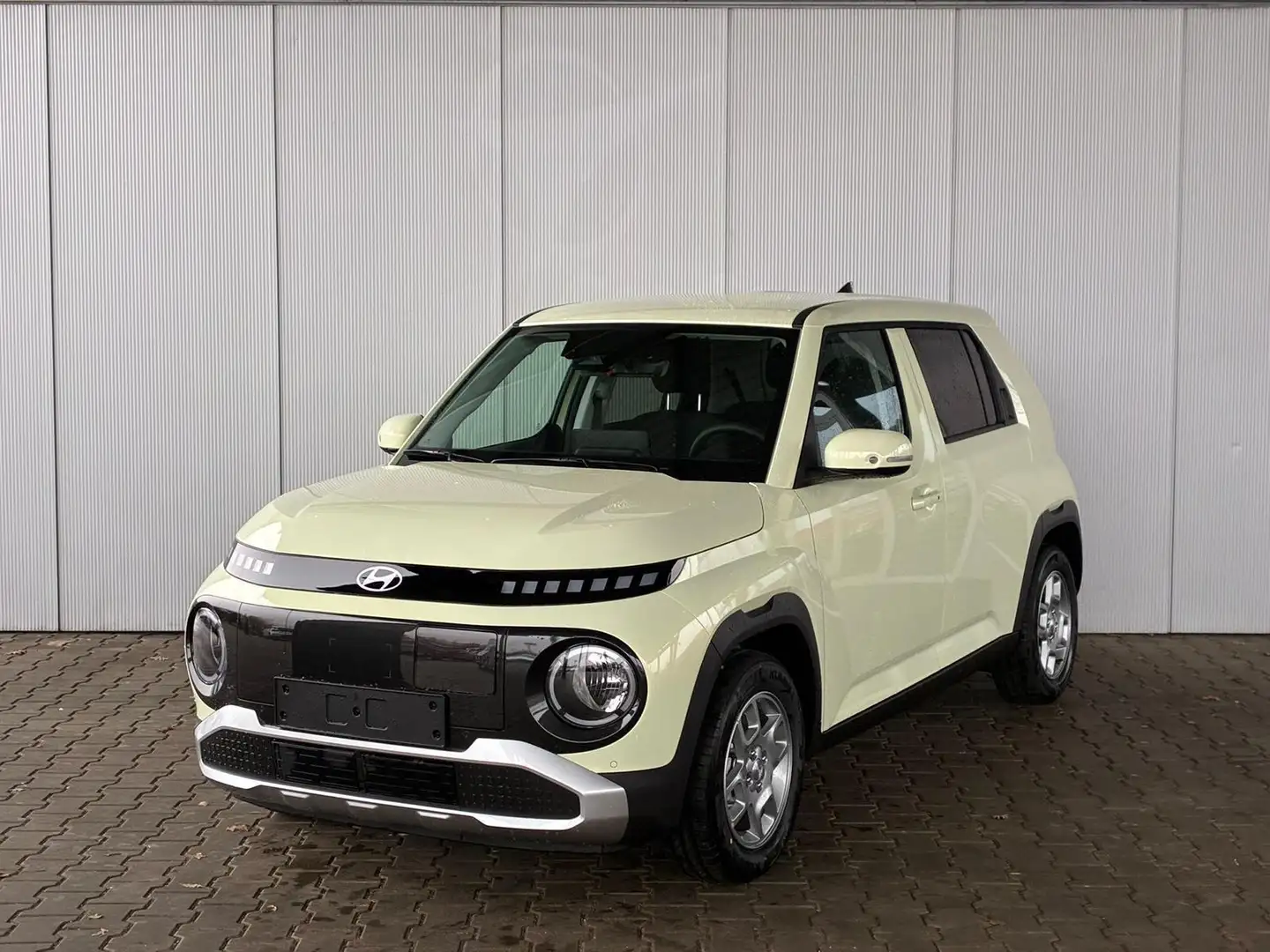 Hyundai Inster Pulse 49kWh / ACC Rückfahrkamera Navi Klimaauto... Gelb - 1