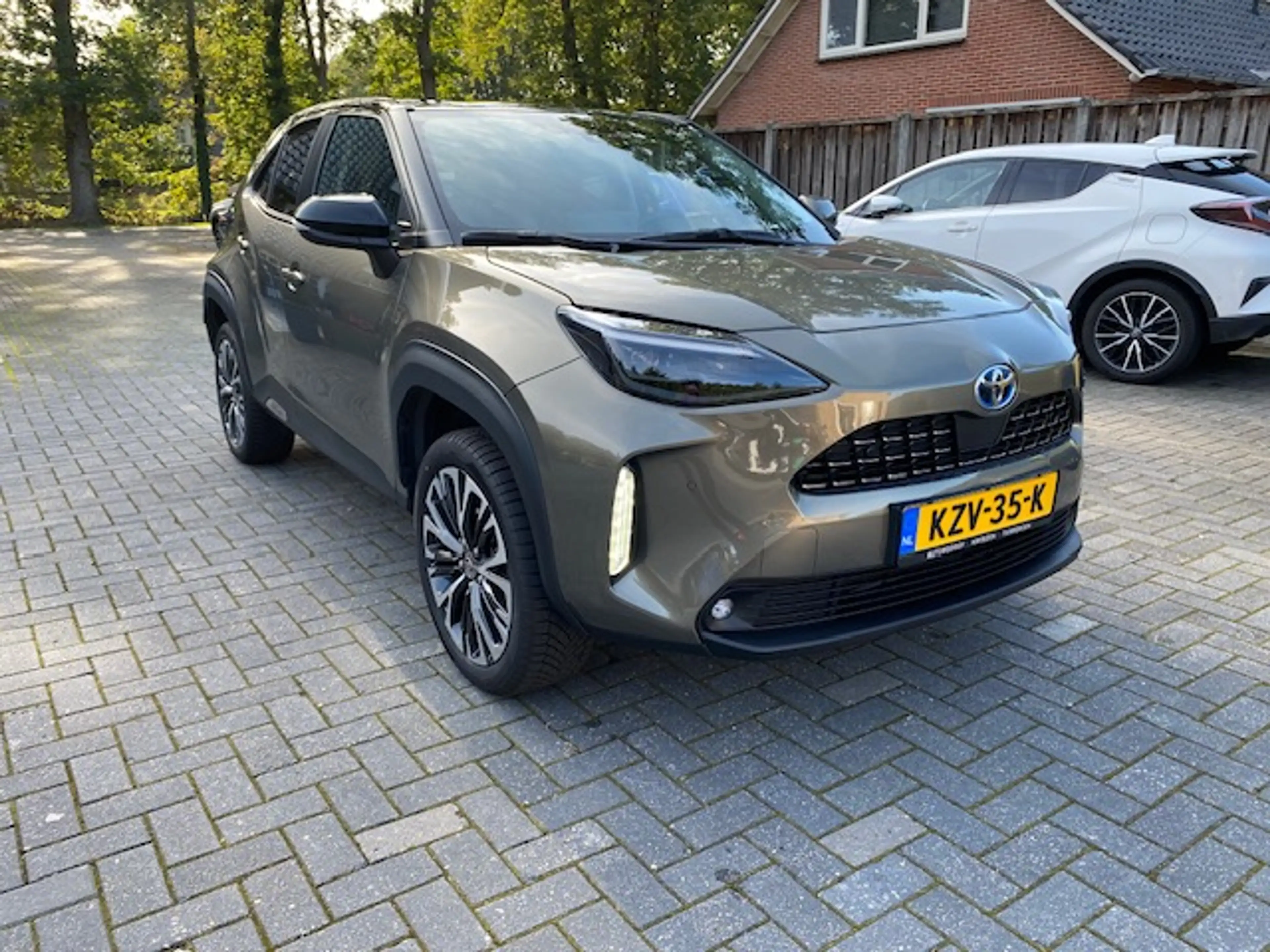 Toyota Yaris Cross 1.5 Hybrid Dynamic DODEHOEK  HEAD-UP  STUUR/STOELVERW  ELEKT ACHTERKLEP — photo 9