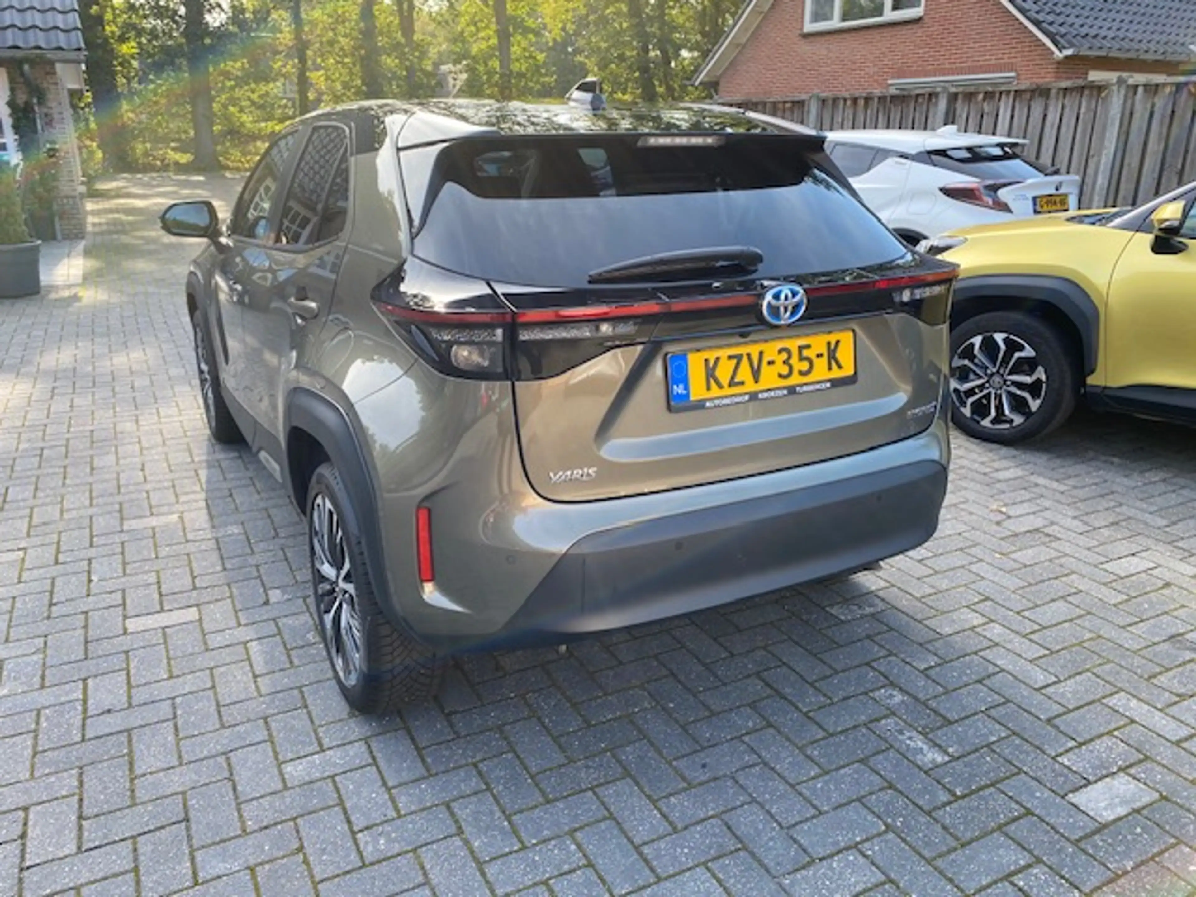 Toyota Yaris Cross 1.5 Hybrid Dynamic DODEHOEK  HEAD-UP  STUUR/STOELVERW  ELEKT ACHTERKLEP — photo 5