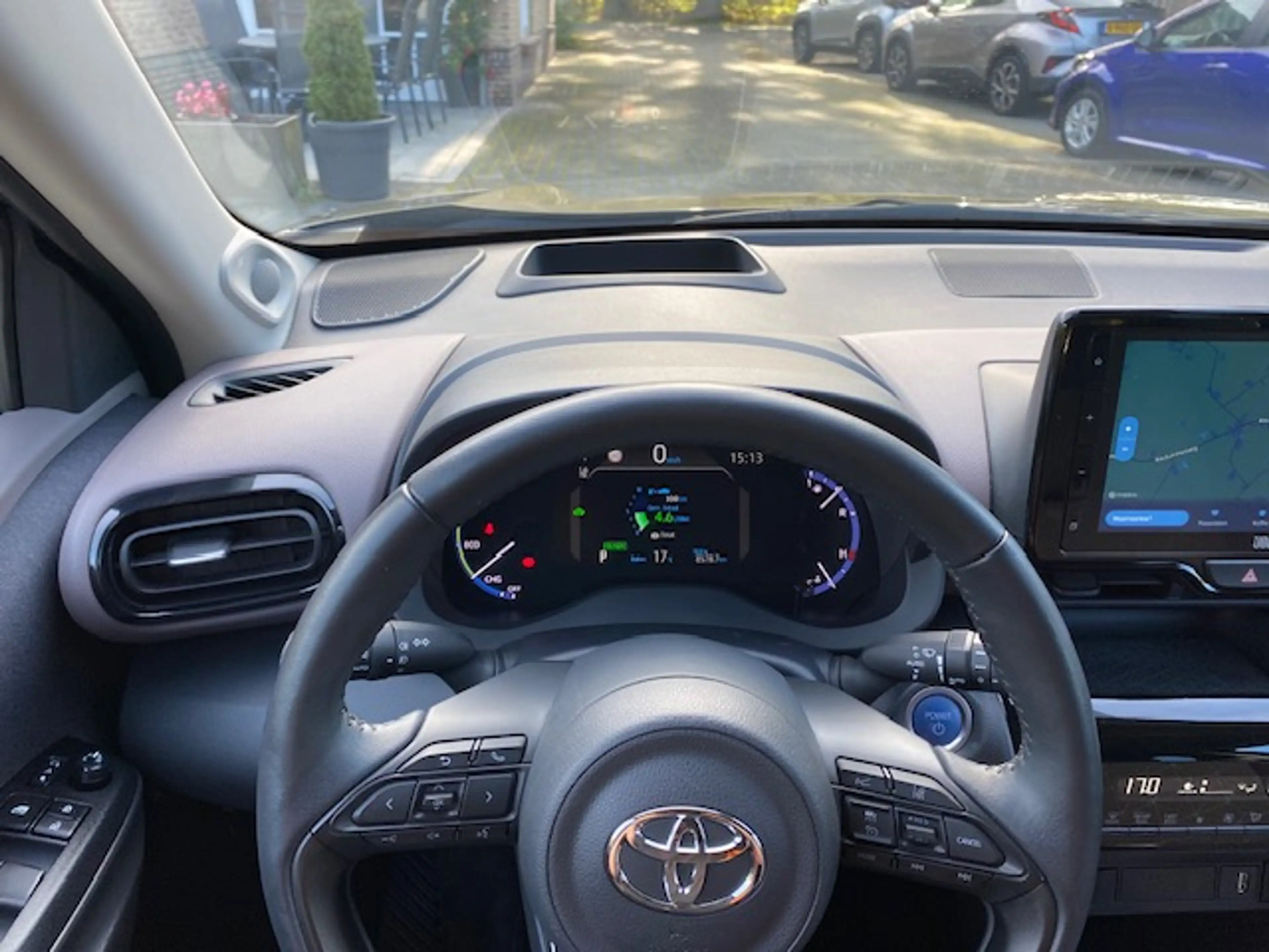 Toyota Yaris Cross 1.5 Hybrid Dynamic DODEHOEK  HEAD-UP  STUUR/STOELVERW  ELEKT ACHTERKLEP — photo 13