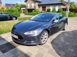 Tesla 2016 MS 90D 