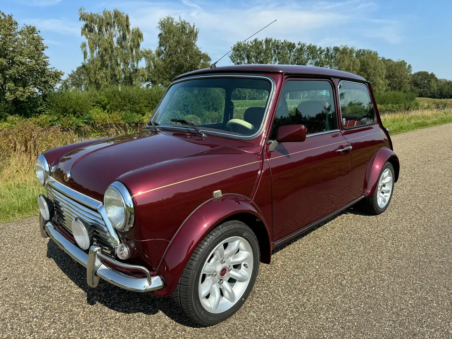 MINI Cooper S 1.3 40th Anniversary crvena - 1