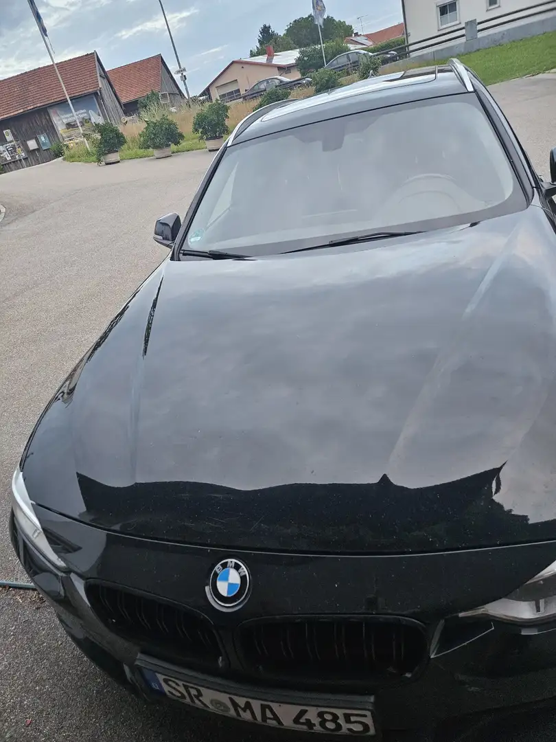 BMW 320 BMW 320D F31 Schwarz - 1