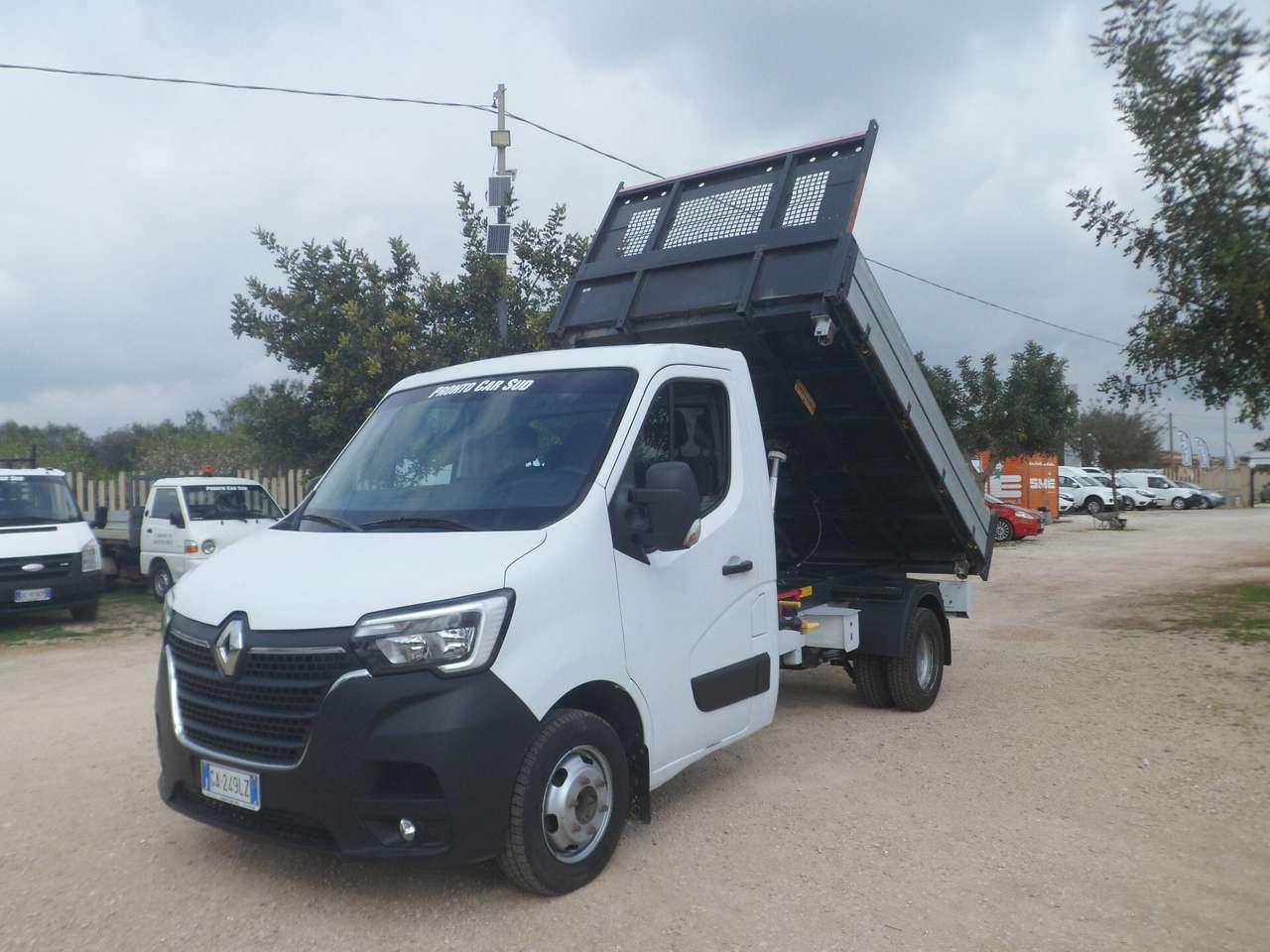 Renault Master ribaltabile trilaterale
