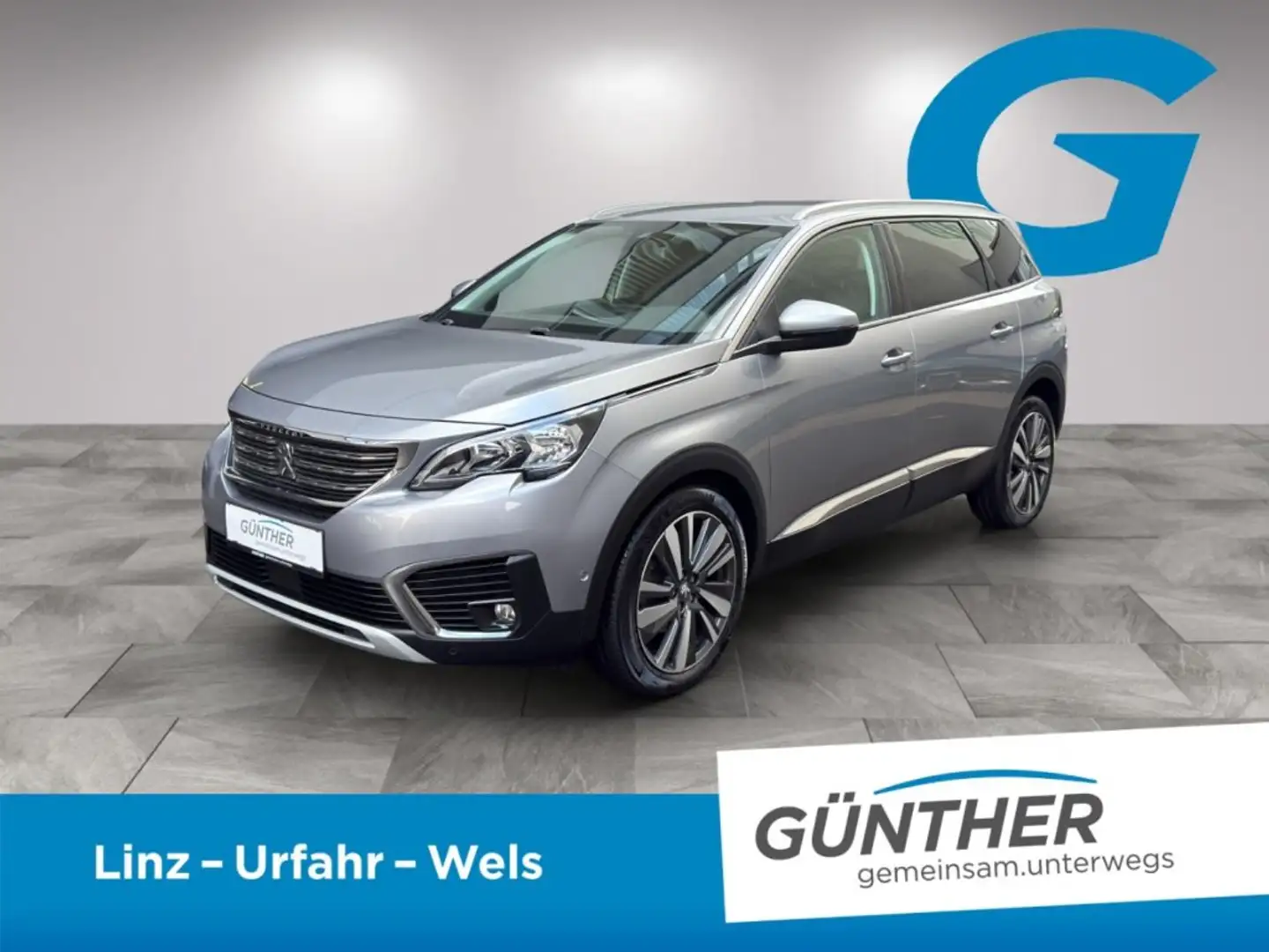 Peugeot 5008 Allure PureTech 1.2 Grau - 1