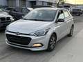 Hyundai i20 1.2 MPI Essence LE Argent - thumbnail 1