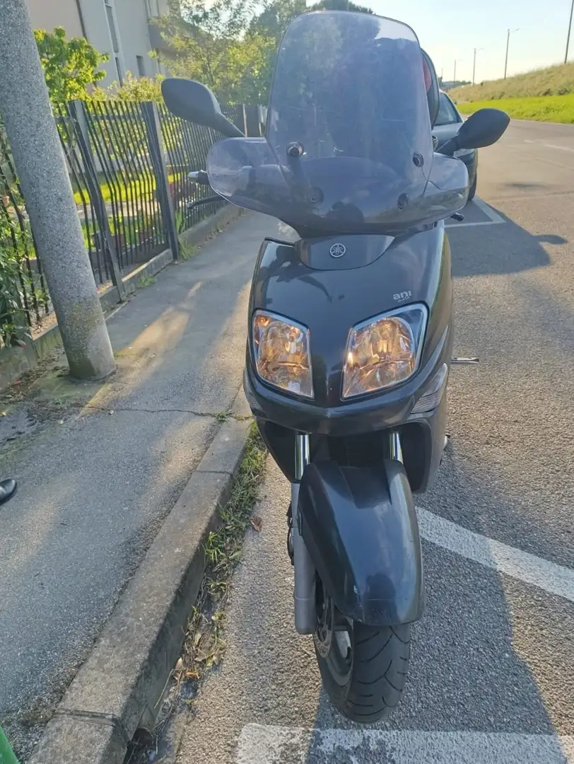 Yamaha Versity 300 Fekete - 1