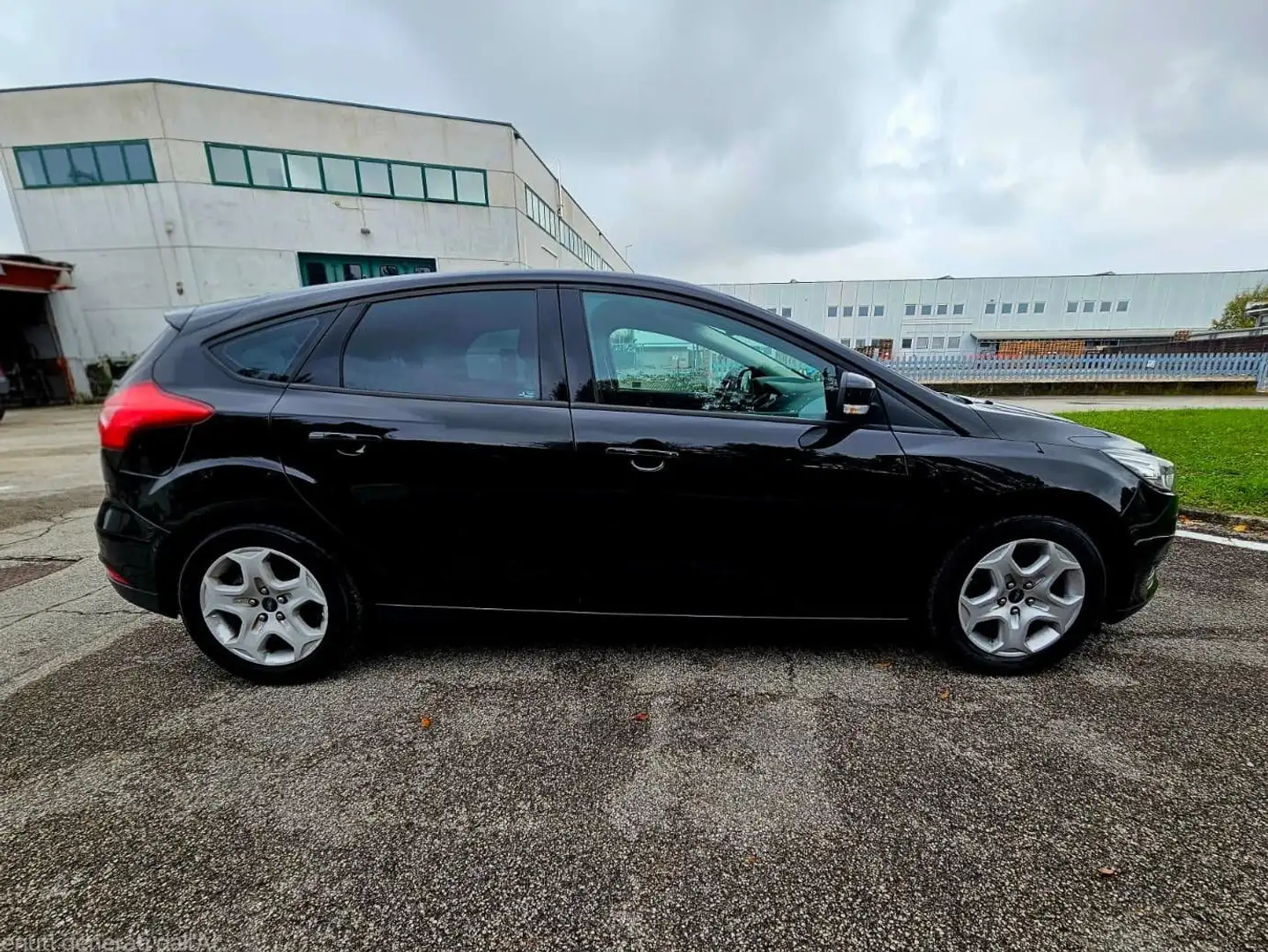 Ford Focus Focus IV 2015 5p 1.6 Titanium Gpl 120cv my17 Nero - 1