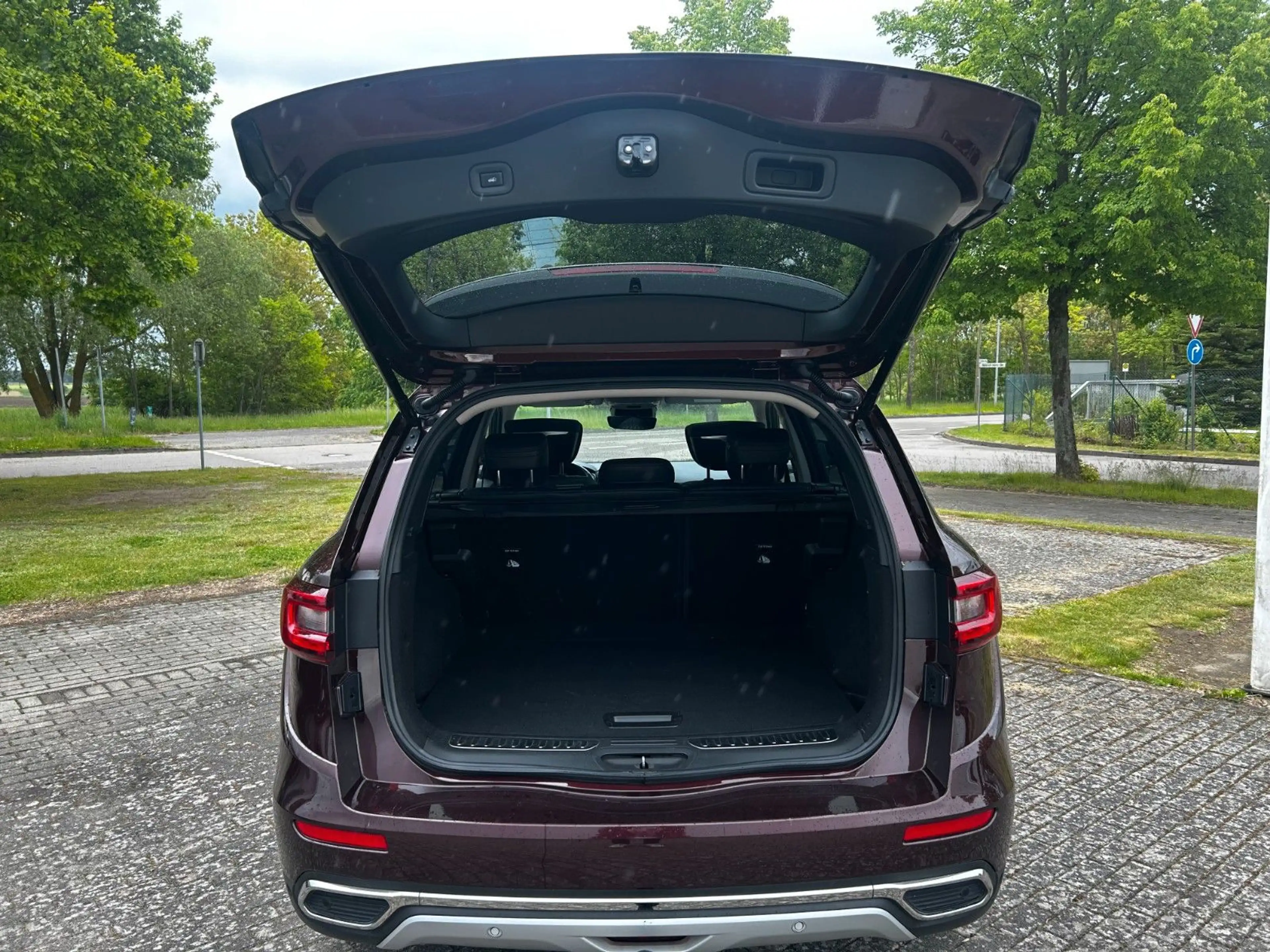 Renault Koleos Initiale Paris 4x4 IN KYRITZ 03397187080 — photo 9