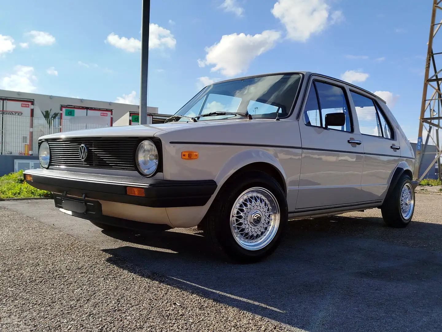 Volkswagen Golf 5p 1.1 C Beige - 1