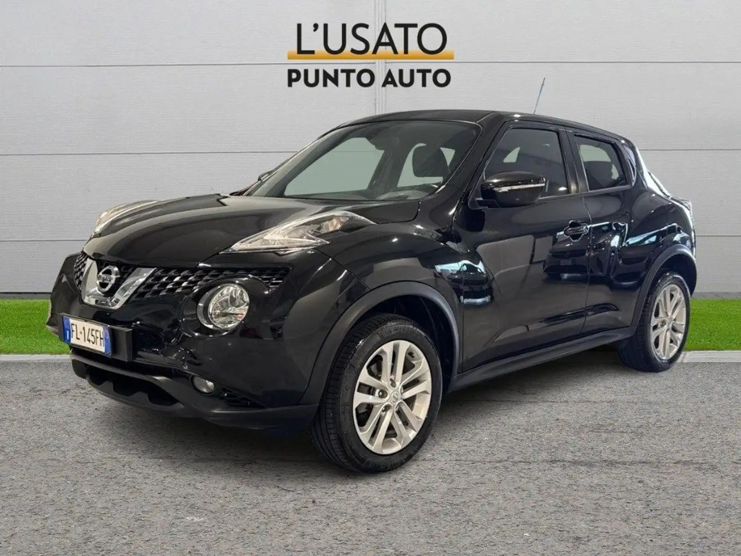 Nissan Juke 1.5 dCi Start&Stop N-Connecta Zwart - 1