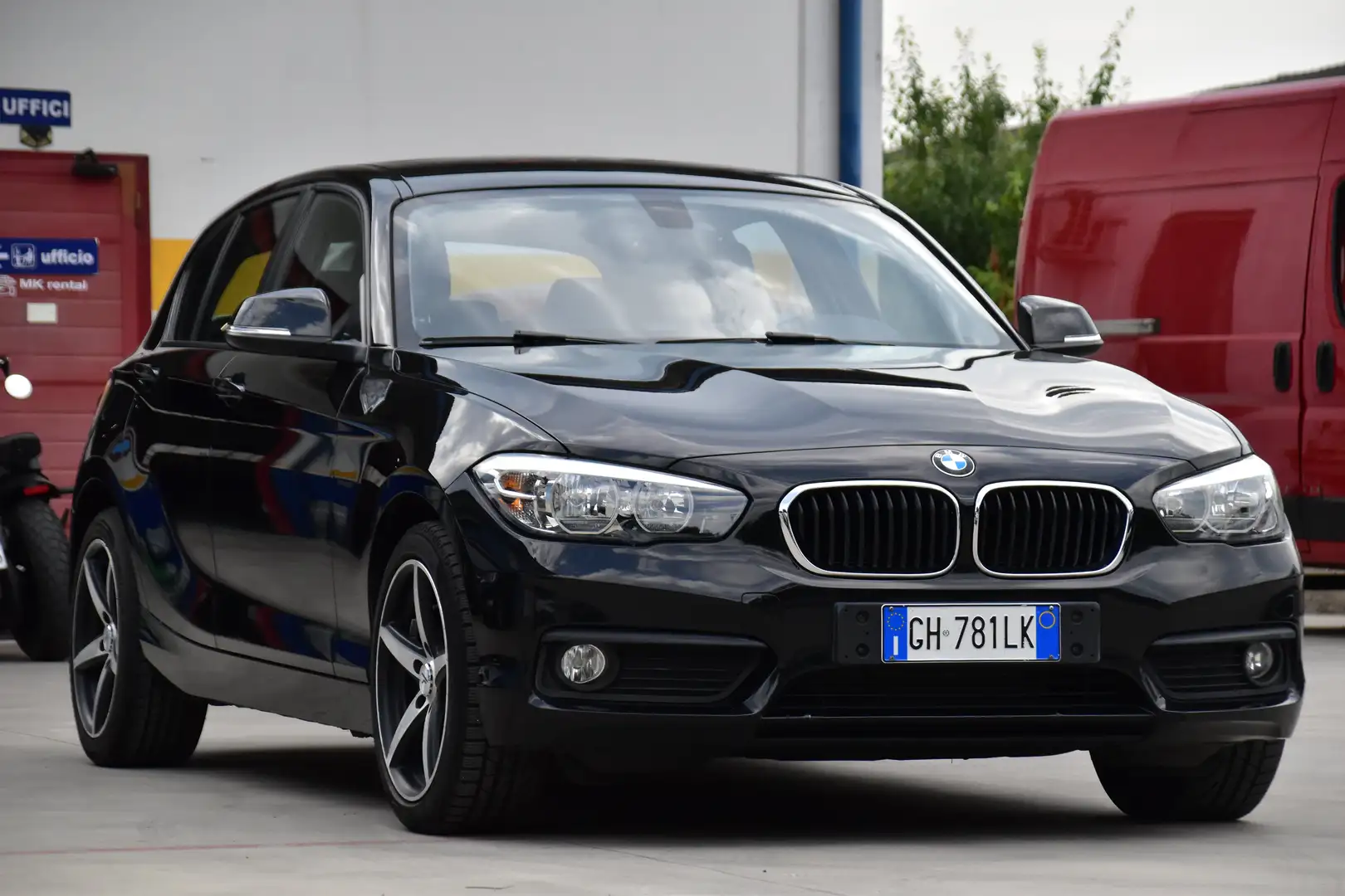 BMW 116 116d Nero - 2
