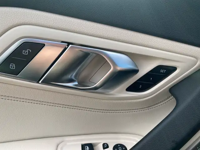 BMW Z4 view 13