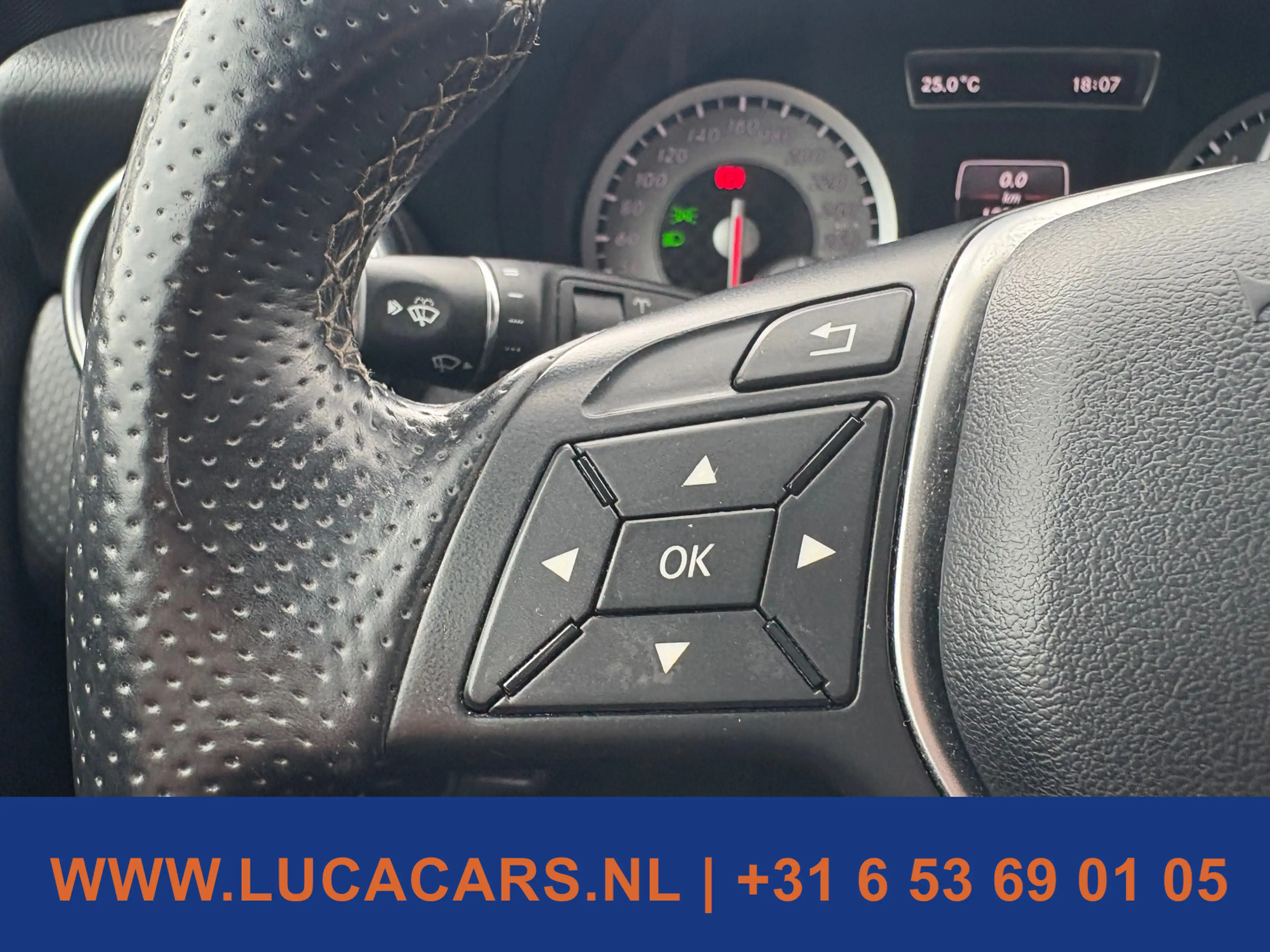 Mercedes-Benz A 180 Prestige AMG 2X SLEUTEL NAP NIEUWE APK! — photo 13