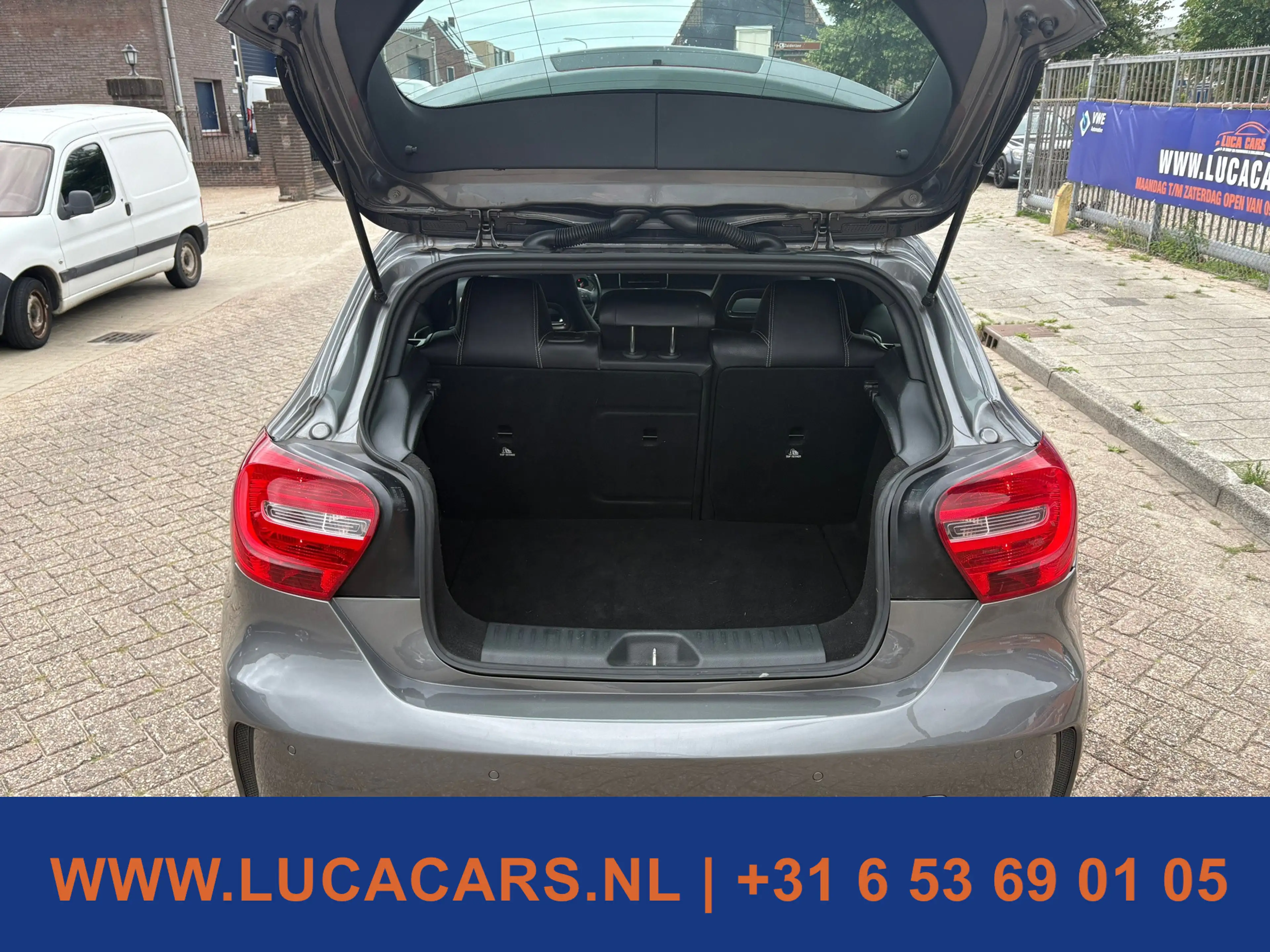 Mercedes-Benz A 180 Prestige AMG 2X SLEUTEL NAP NIEUWE APK! — photo 22