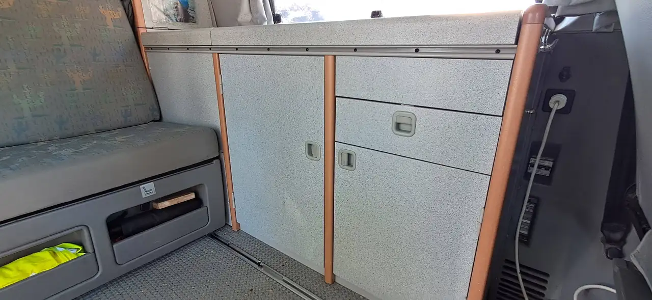 Volkswagen T4 California, foto 8